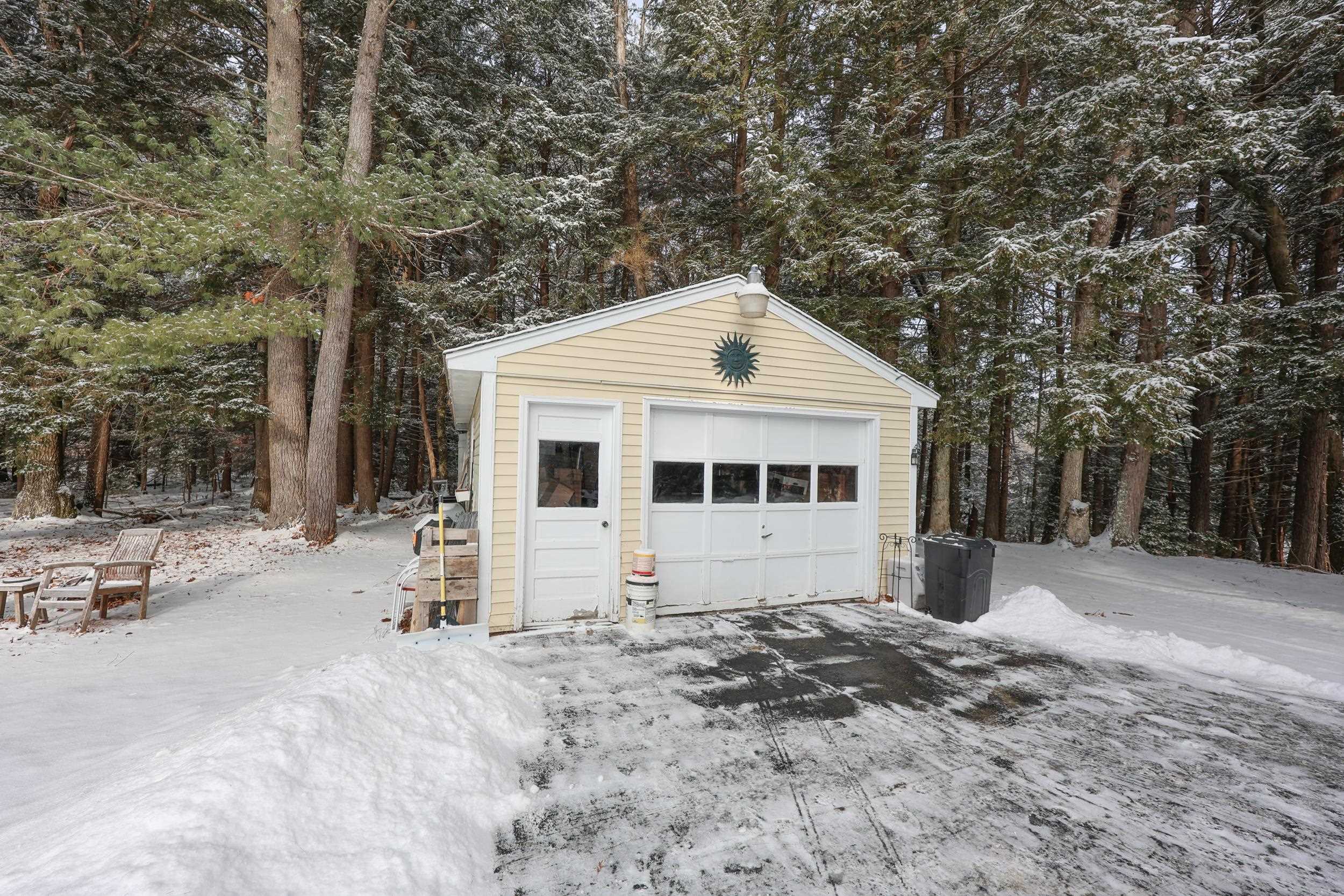 property viewer photo 3