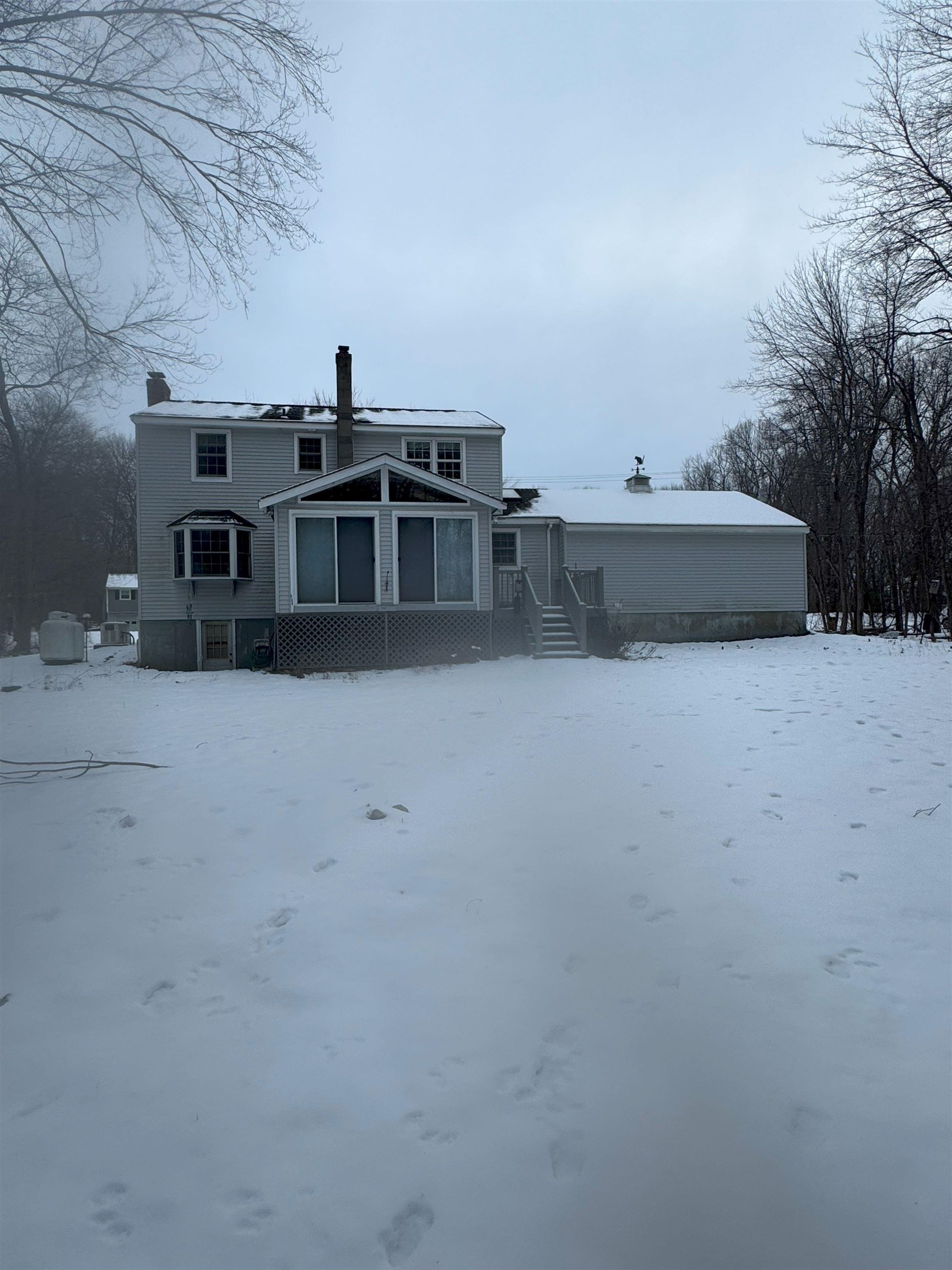 property viewer photo 2