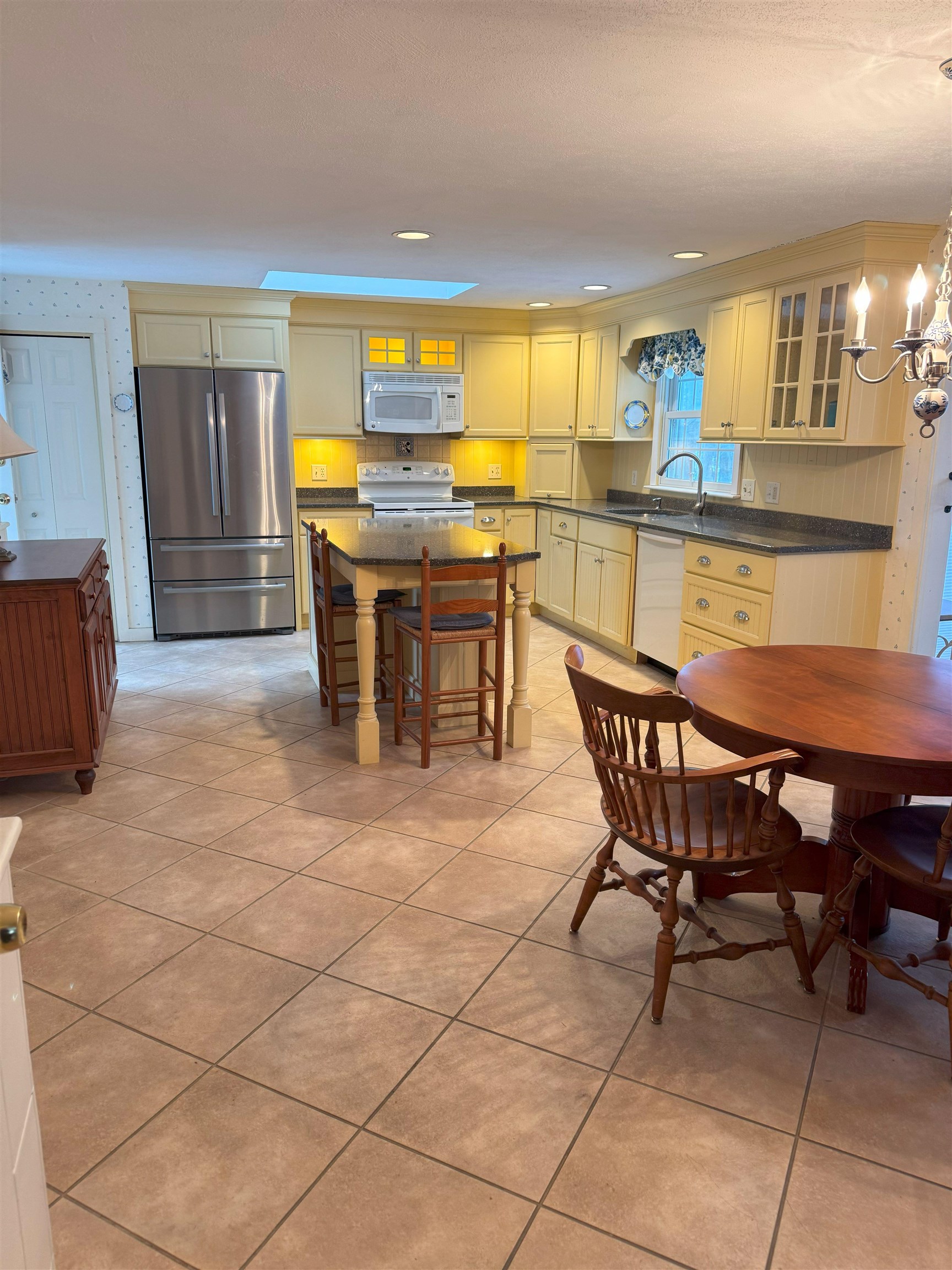 property viewer photo 5