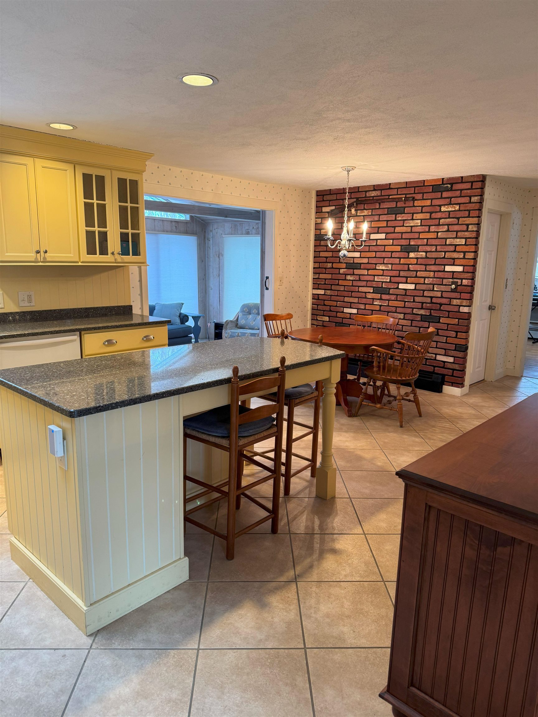property viewer photo 7