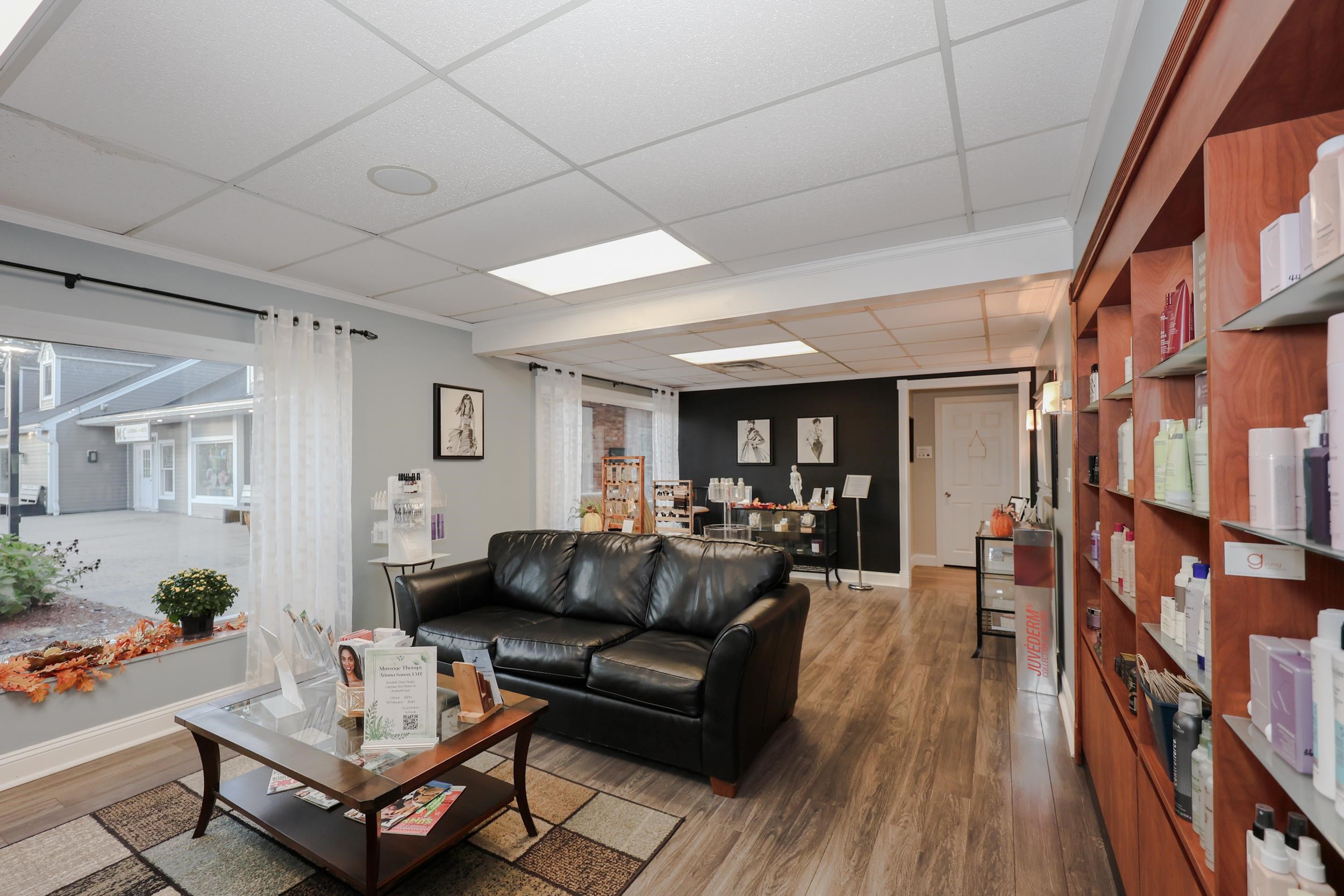 main property photo 14