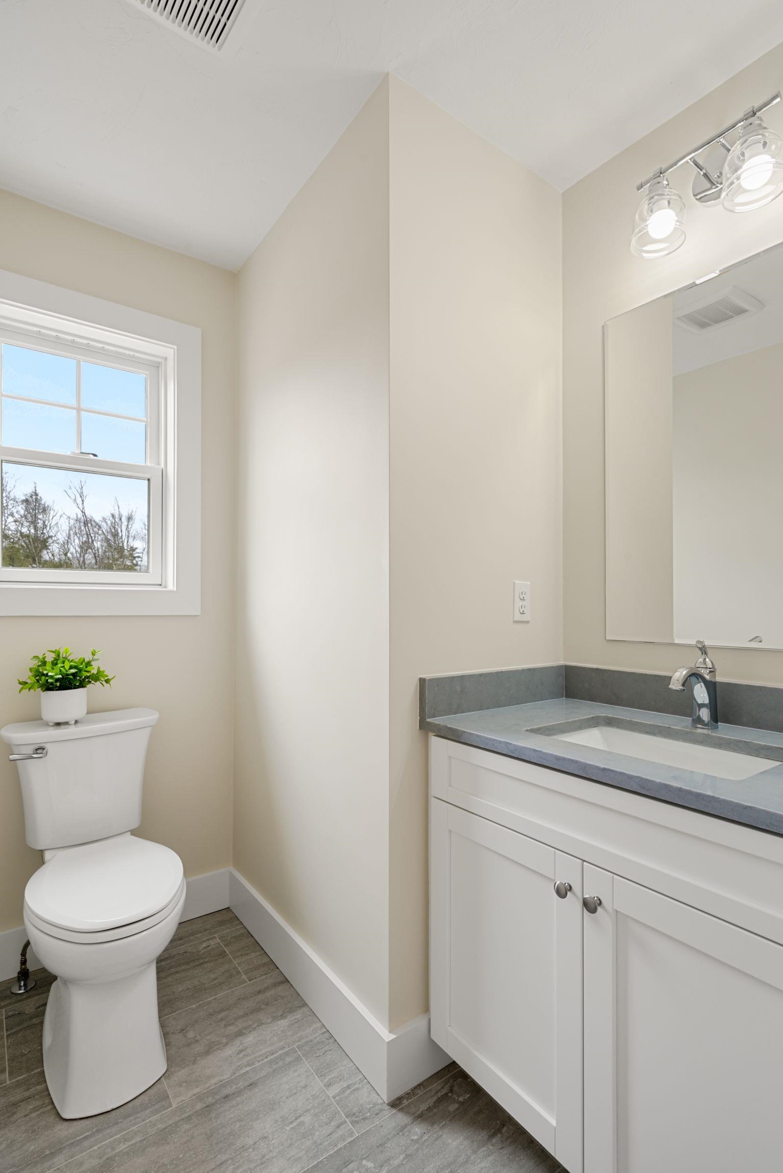 property viewer photo 13