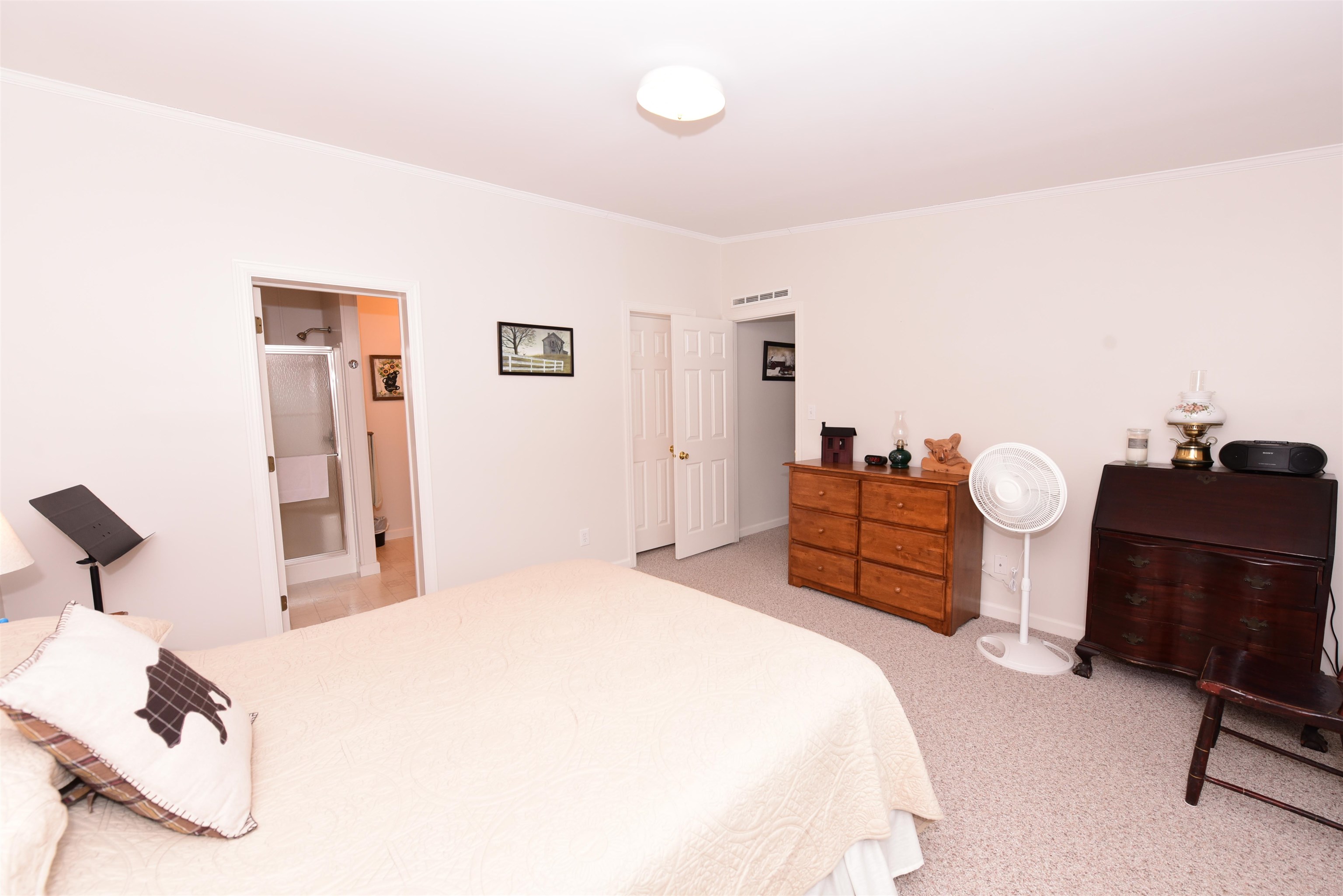 property viewer photo 27