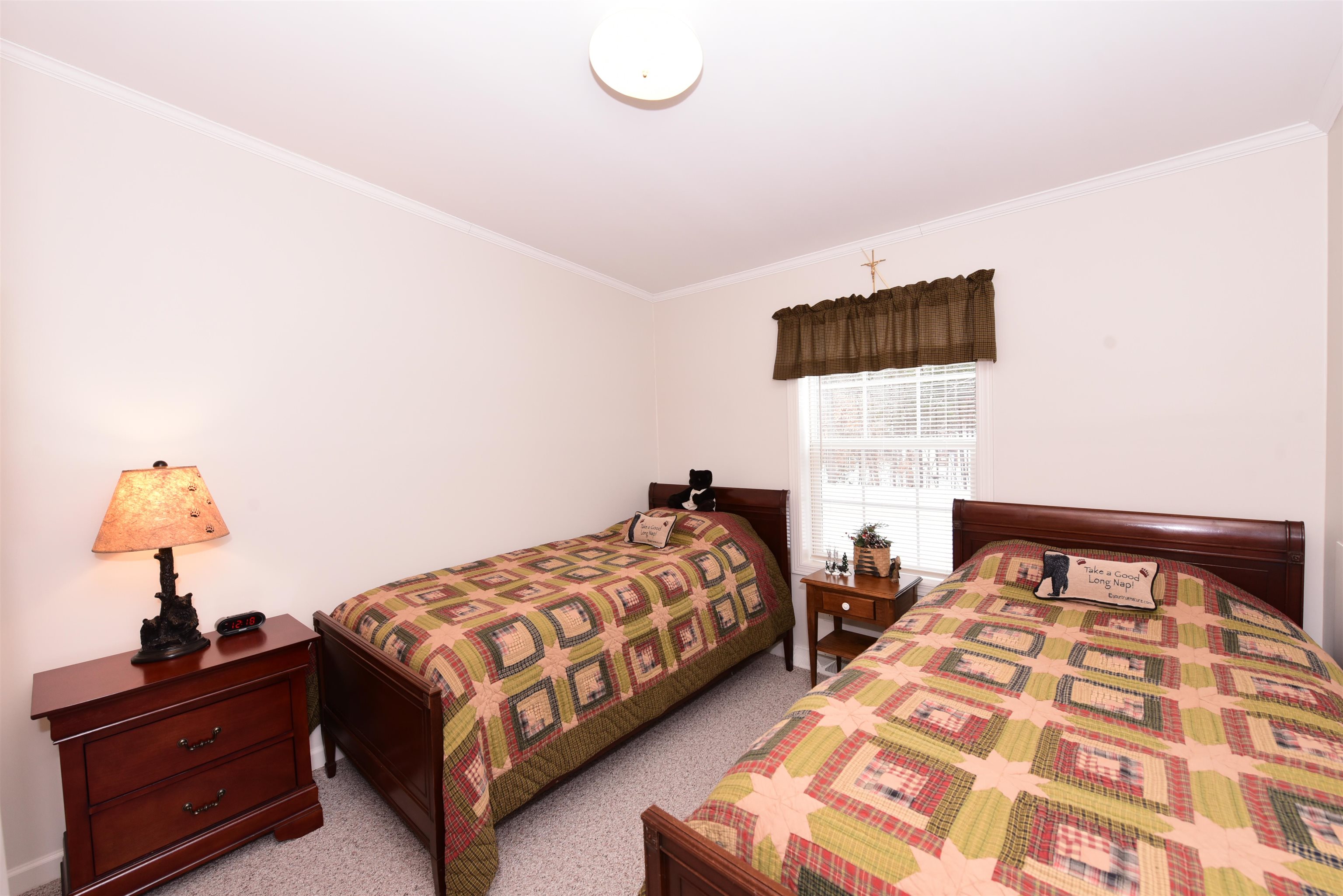 property viewer photo 31