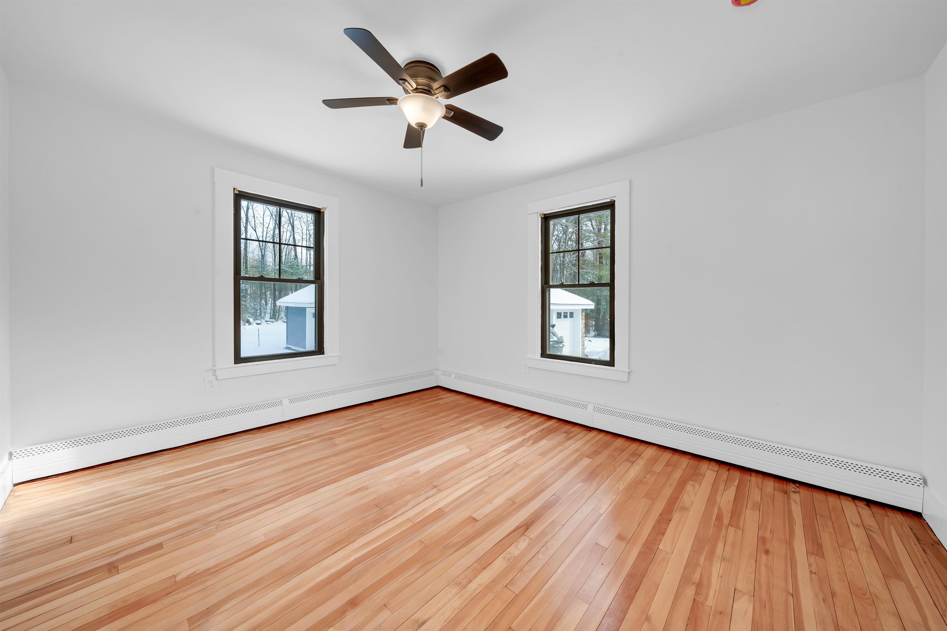 property viewer photo 10