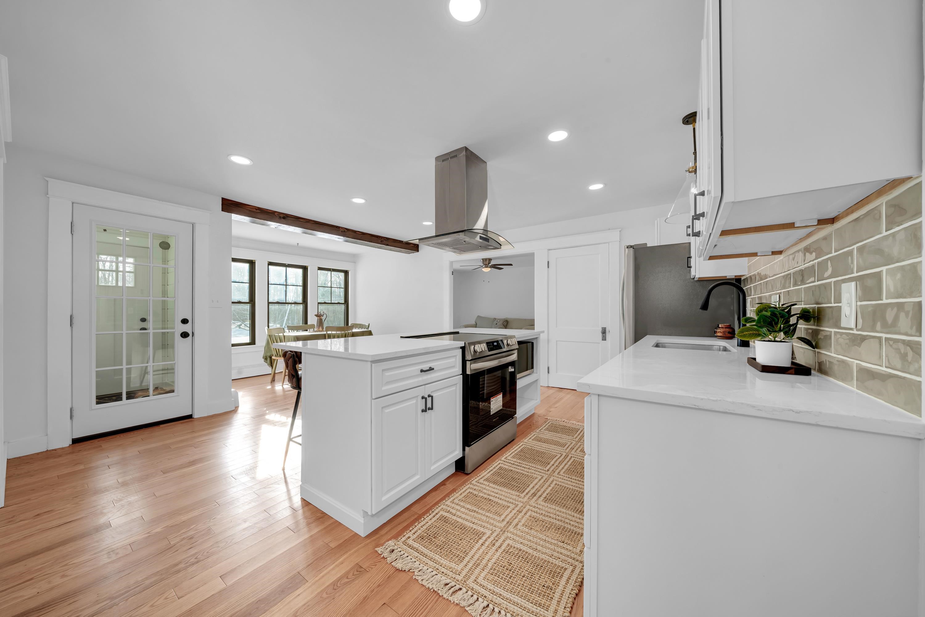 property viewer photo 14