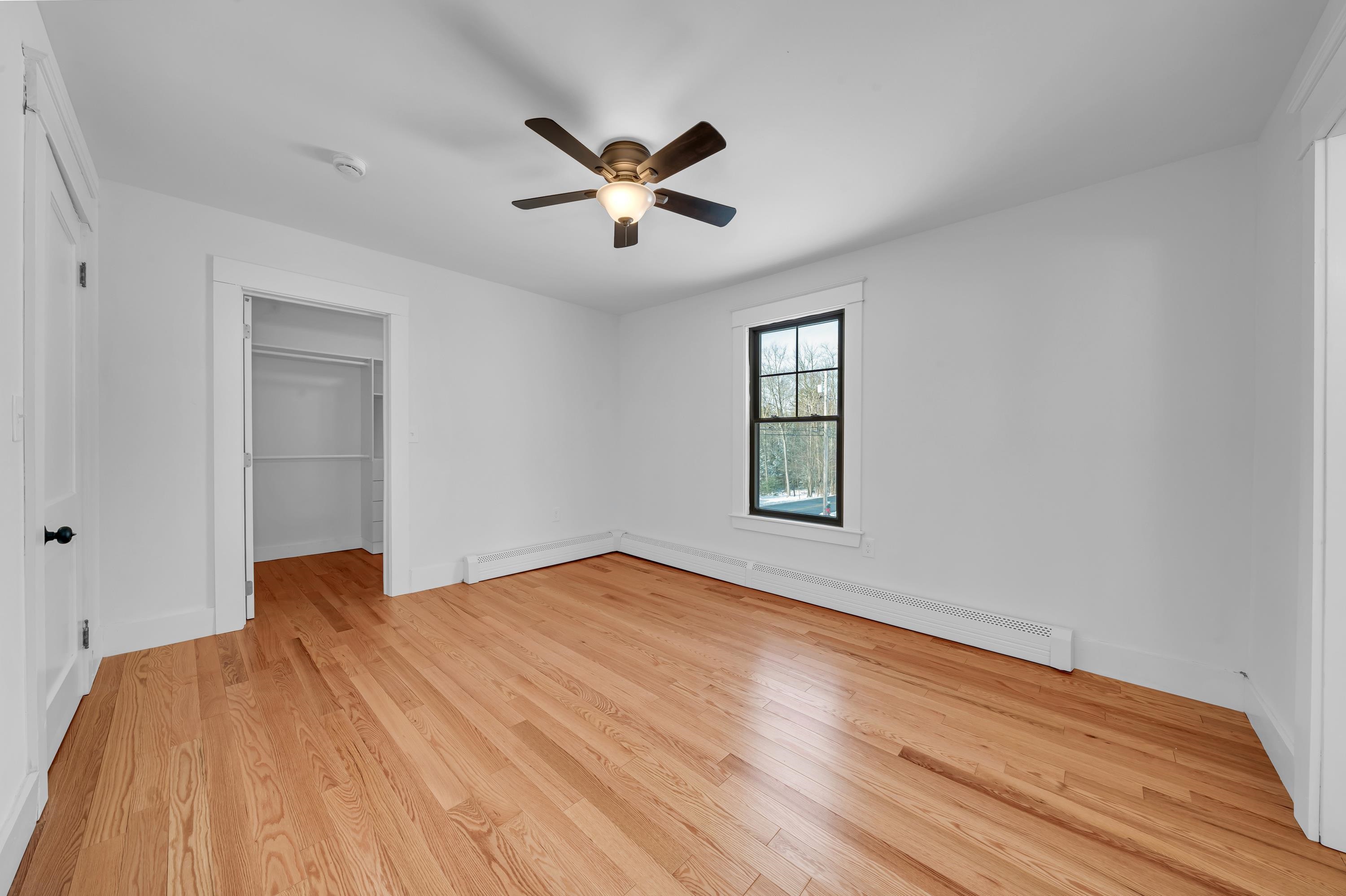 property viewer photo 29