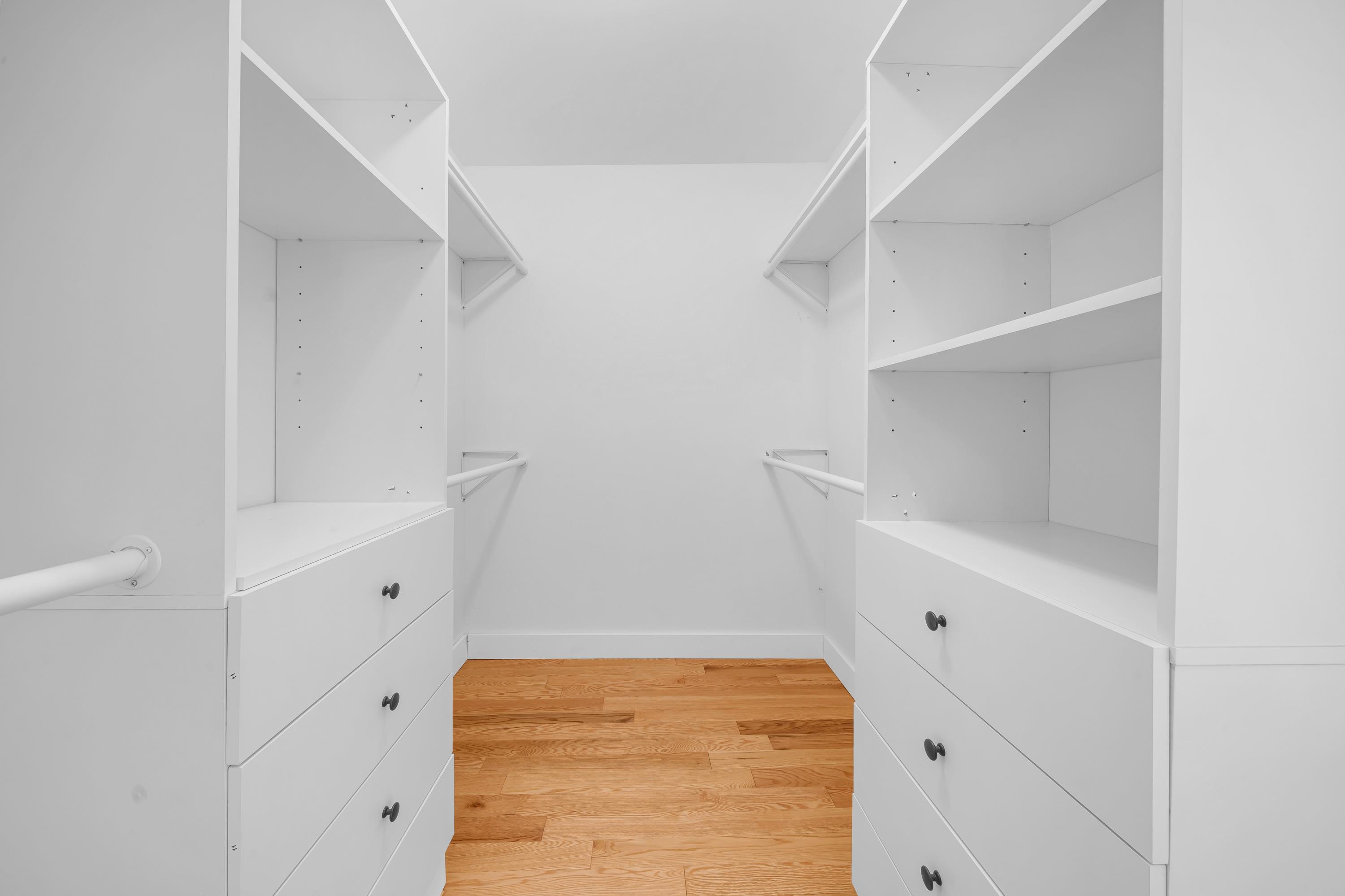 property viewer photo 31