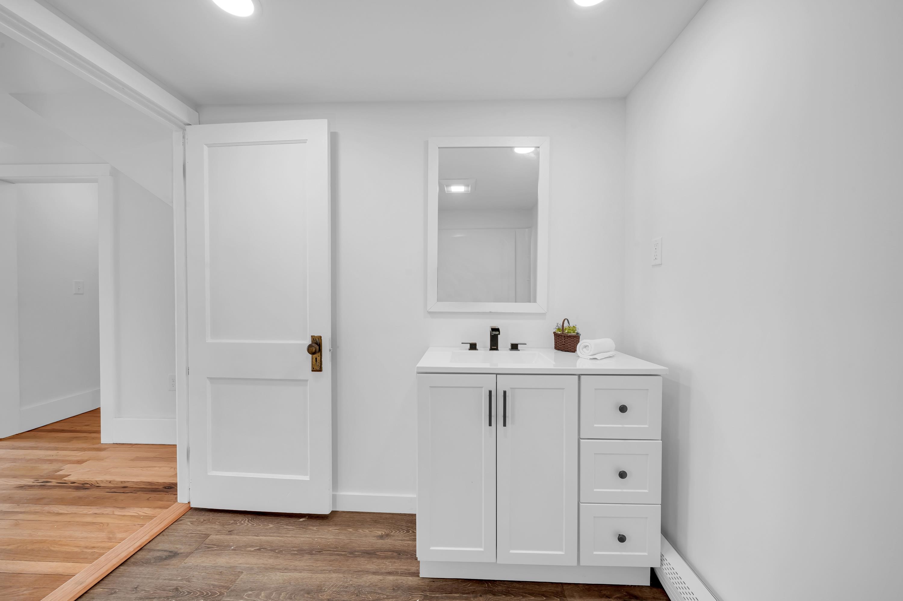 property viewer photo 41