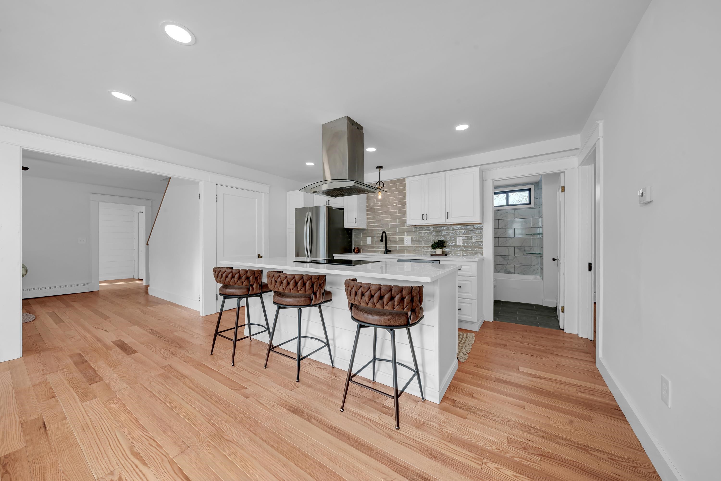 property viewer photo 5