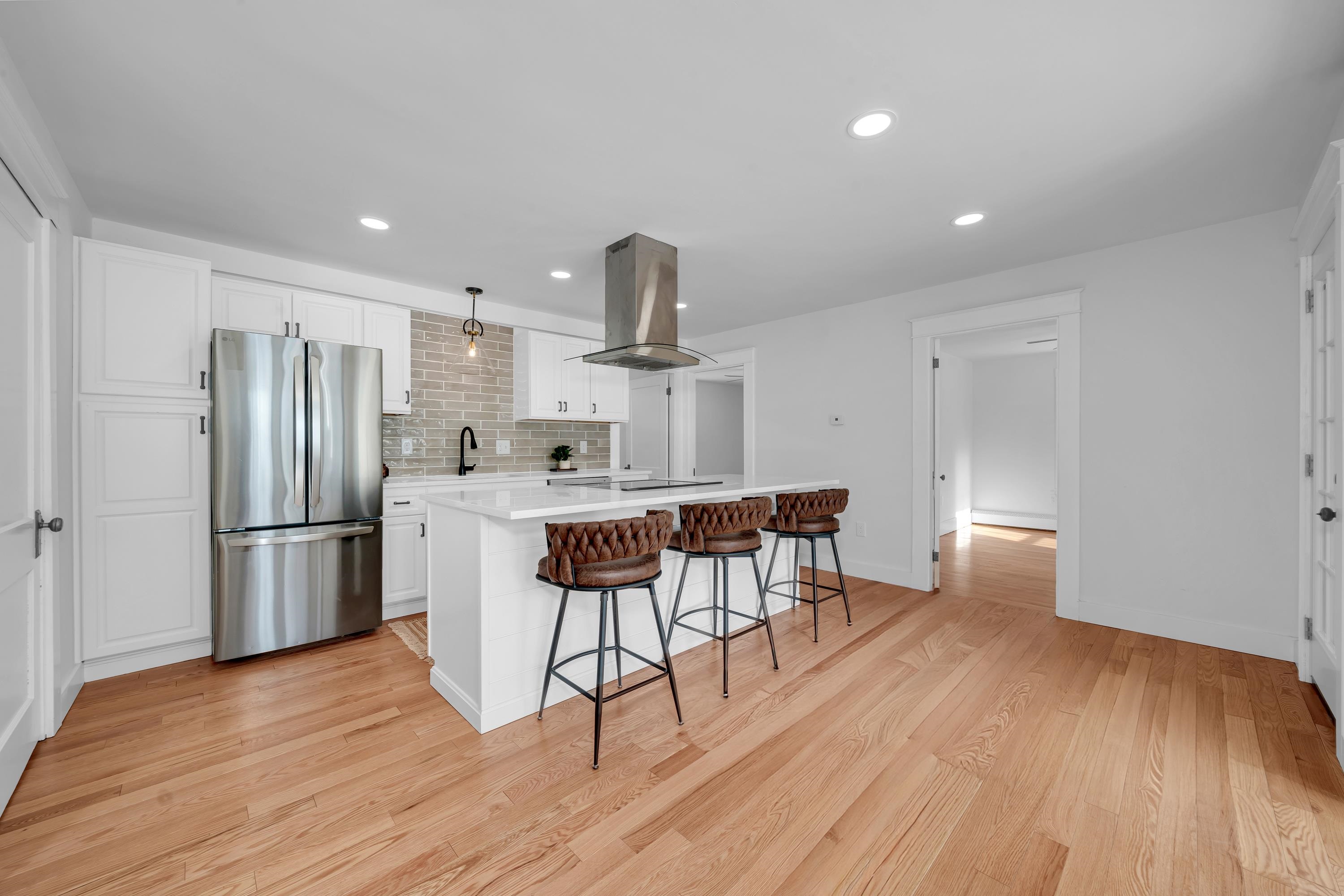 property viewer photo 6