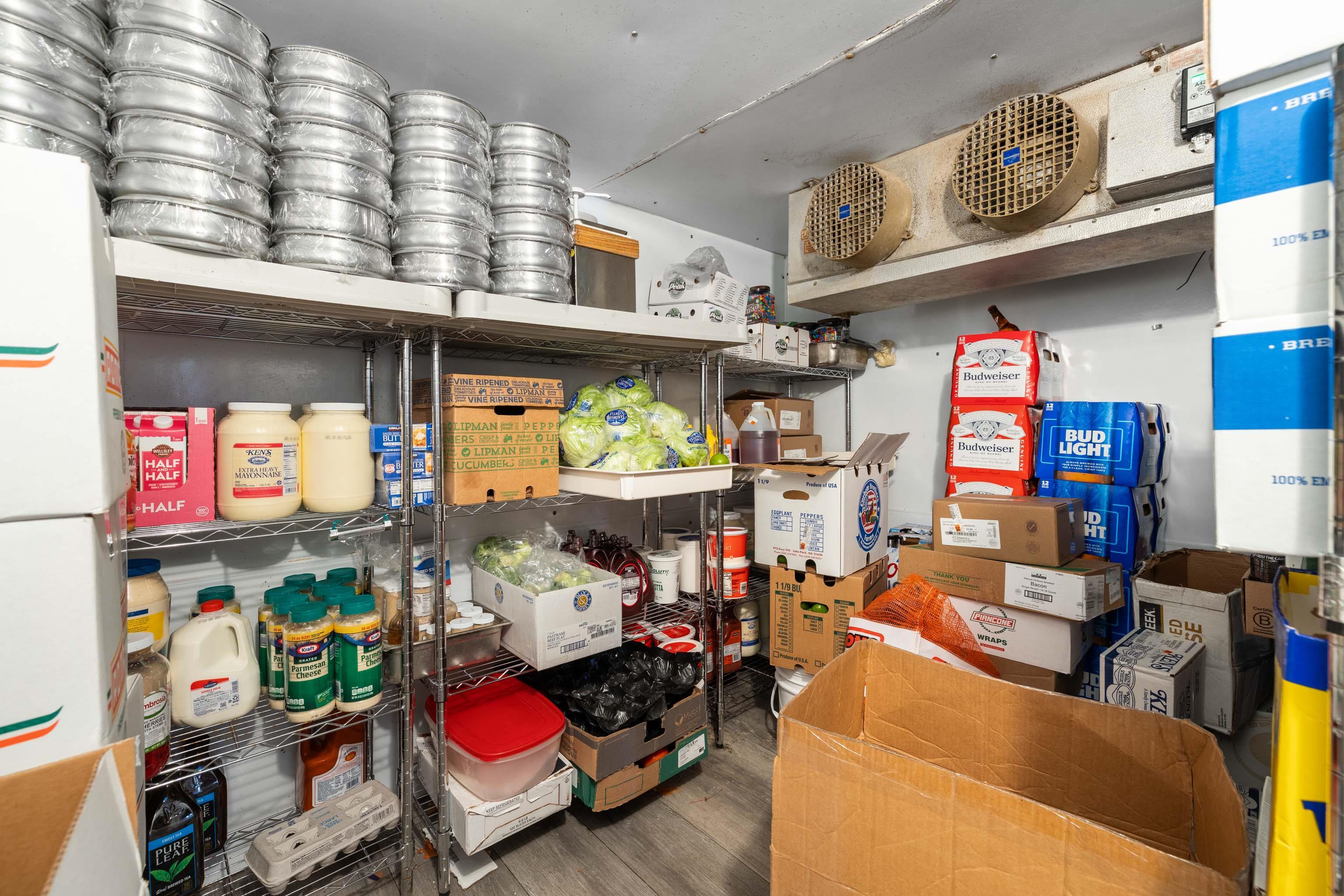 main property photo 39