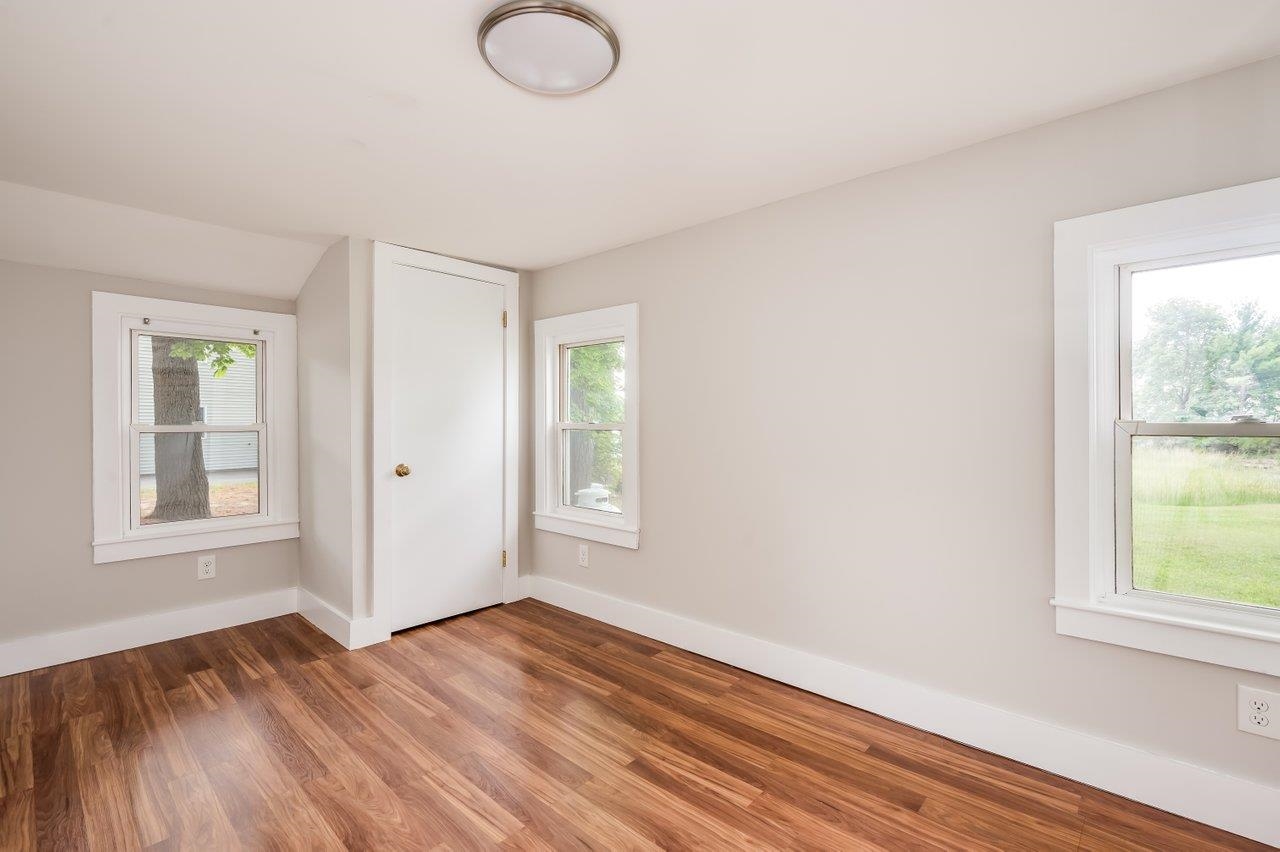 property viewer photo 14