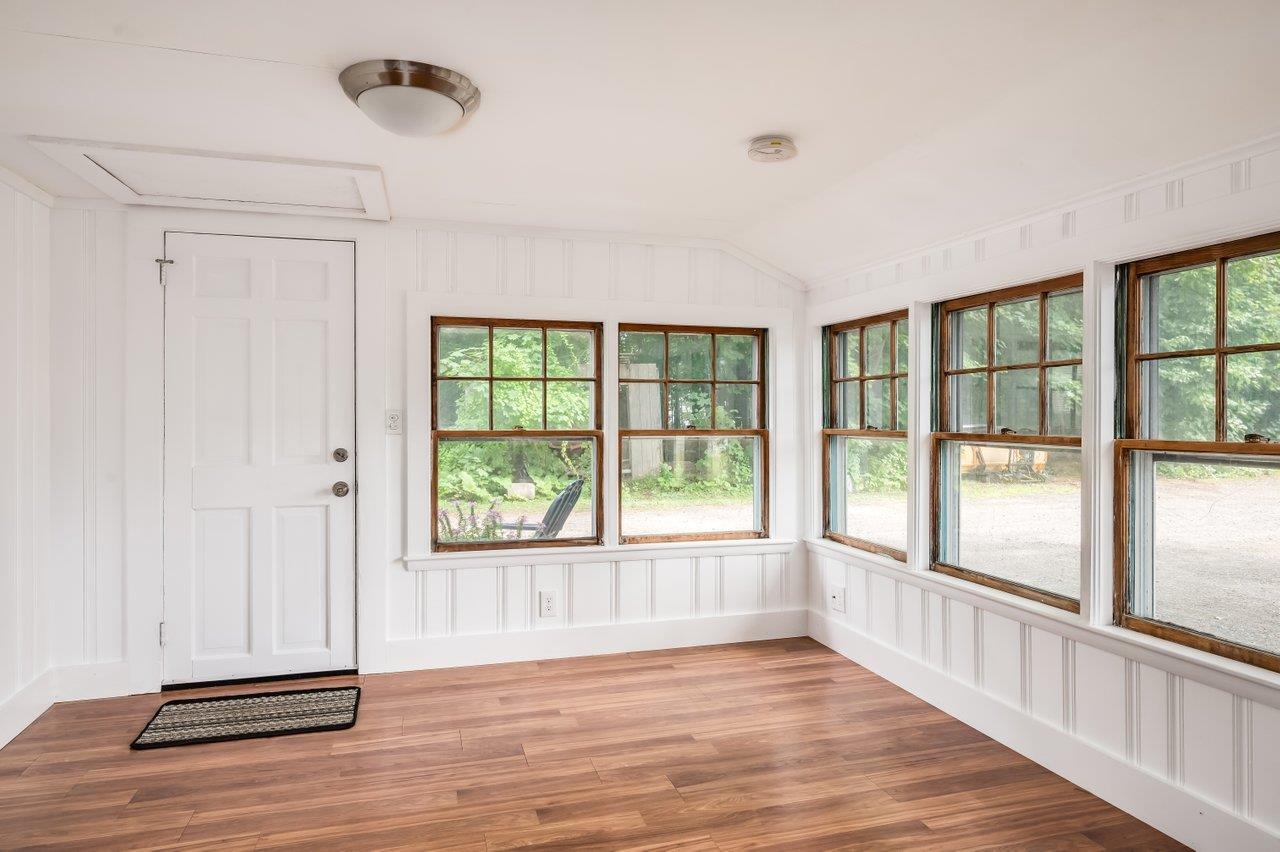 property viewer photo 9