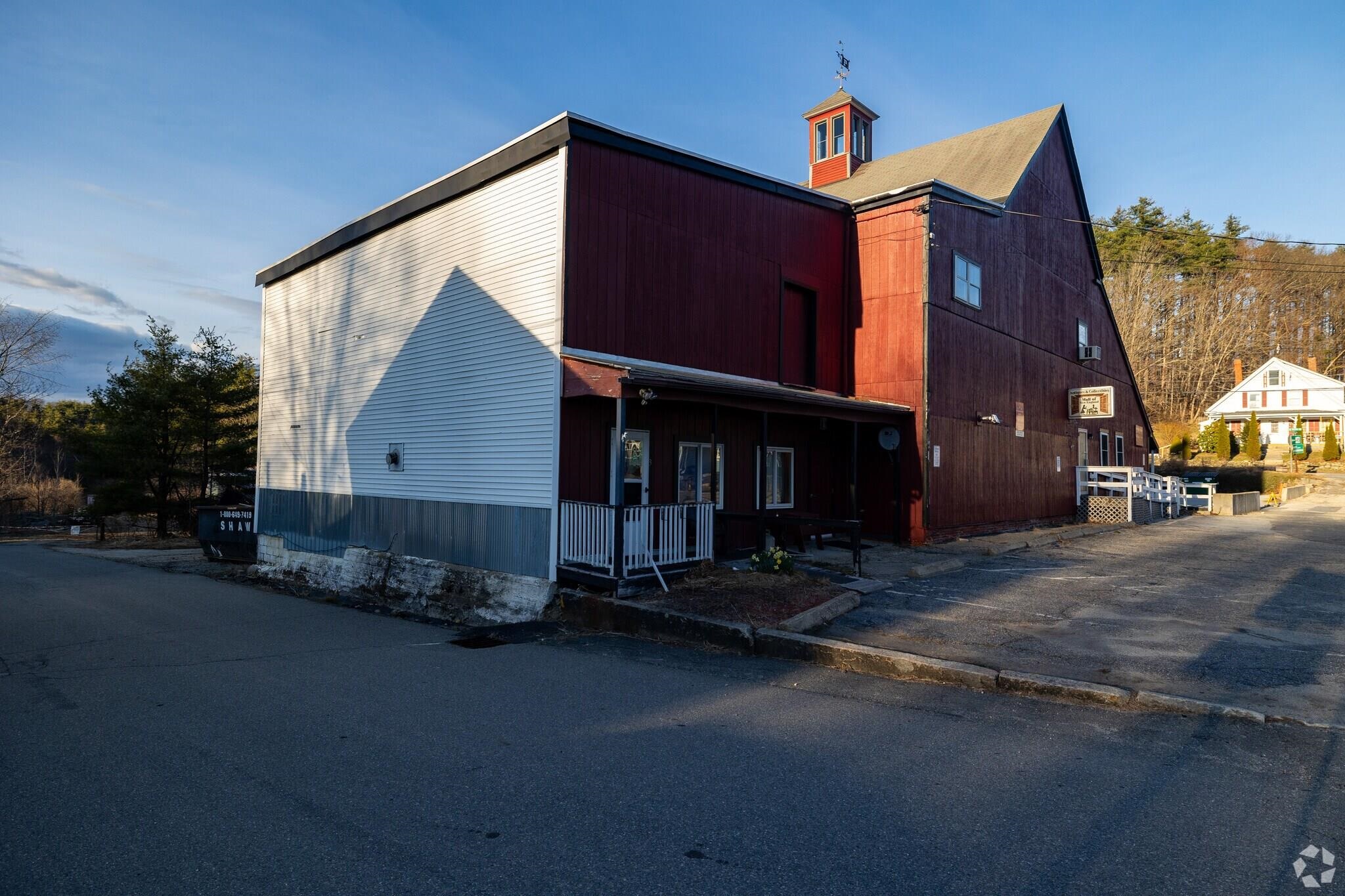 main property photo 22
