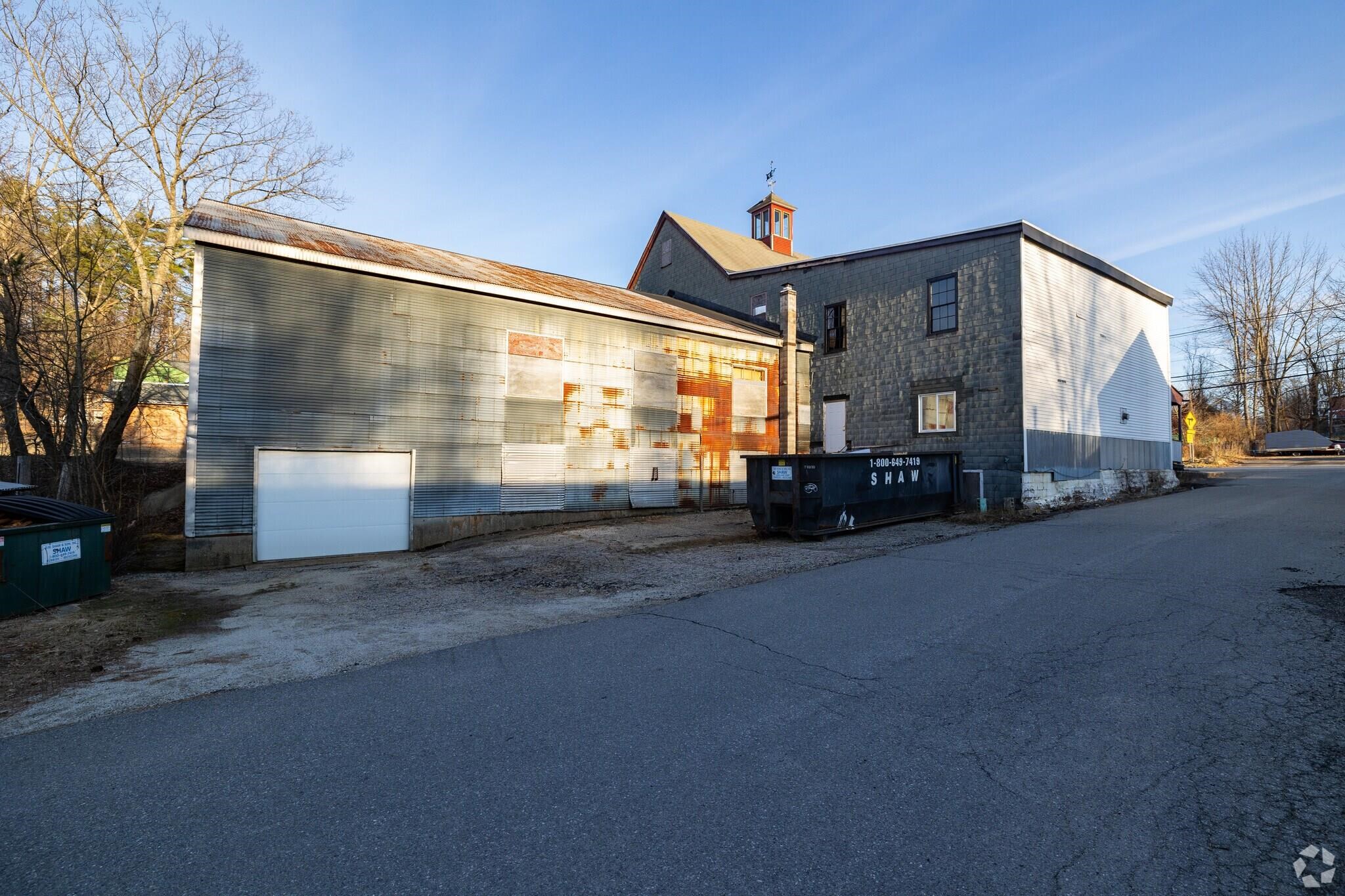 main property photo 23