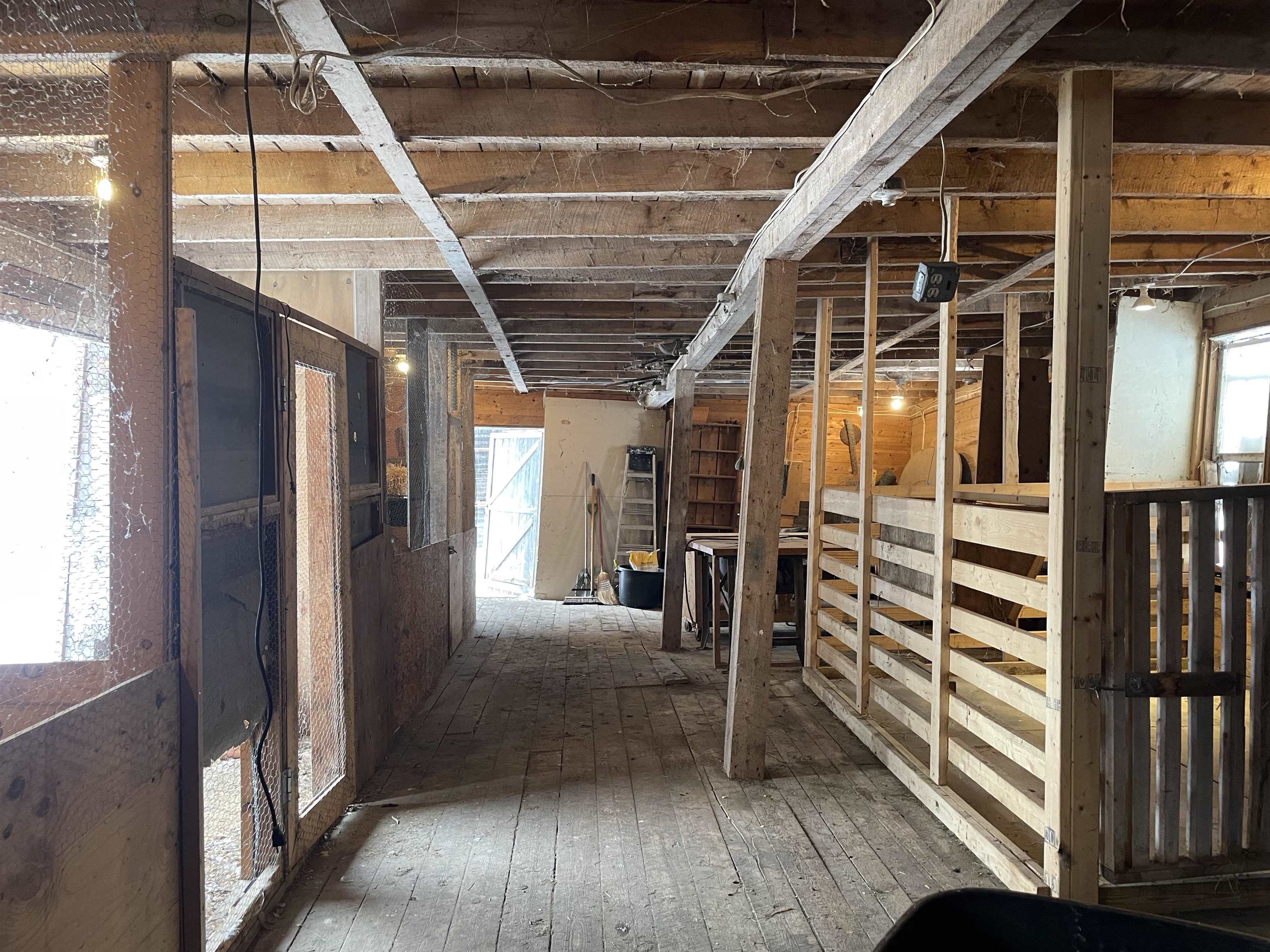 main property photo 44
