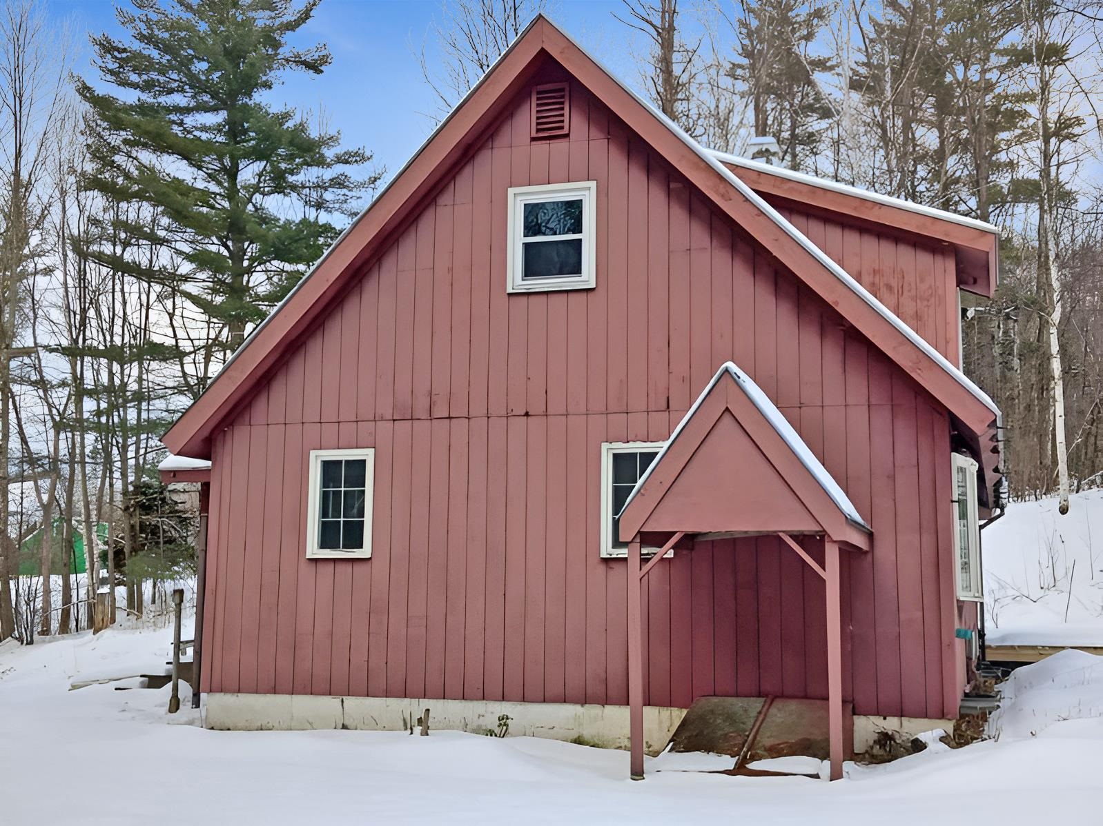 main property photo 23