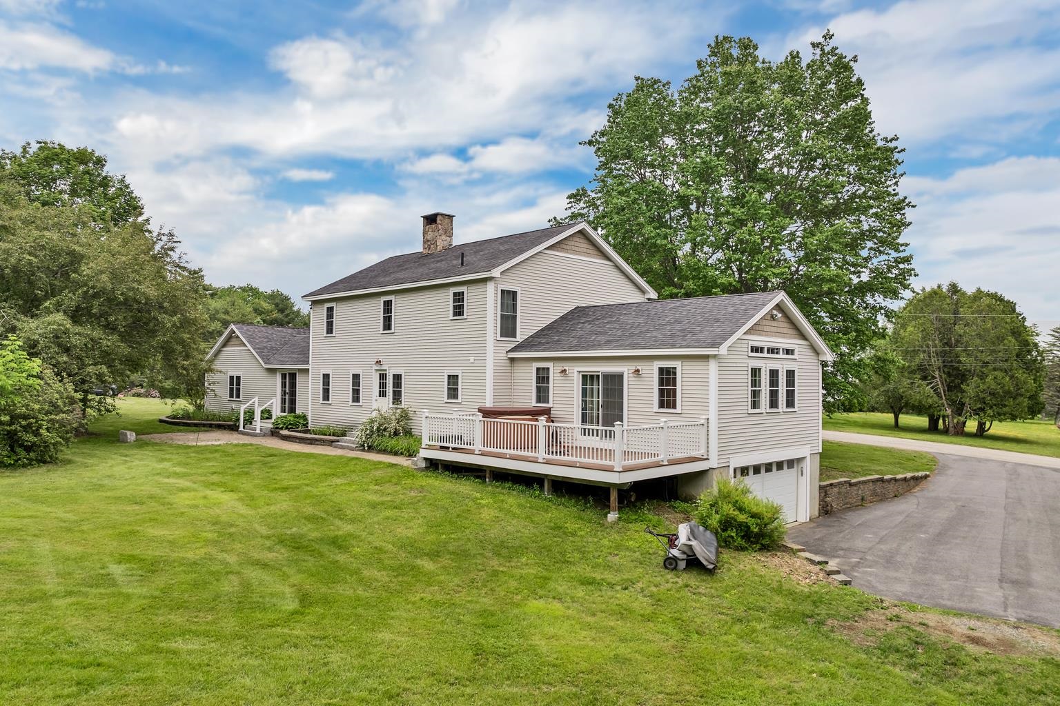 main property photo 0