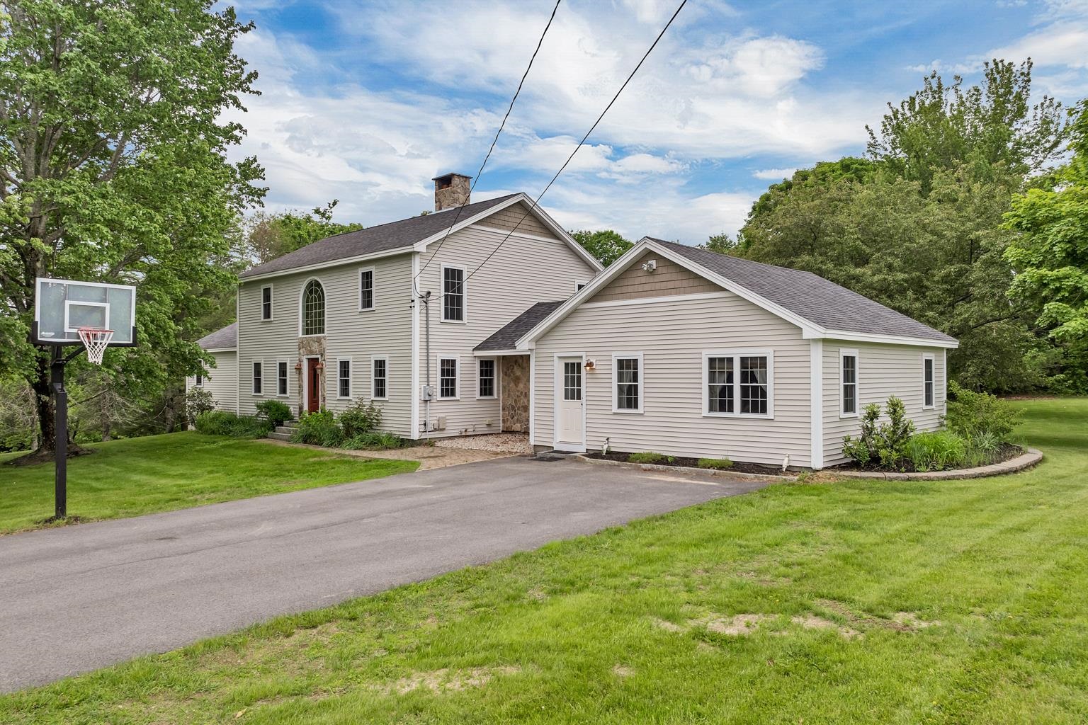 property viewer photo 1