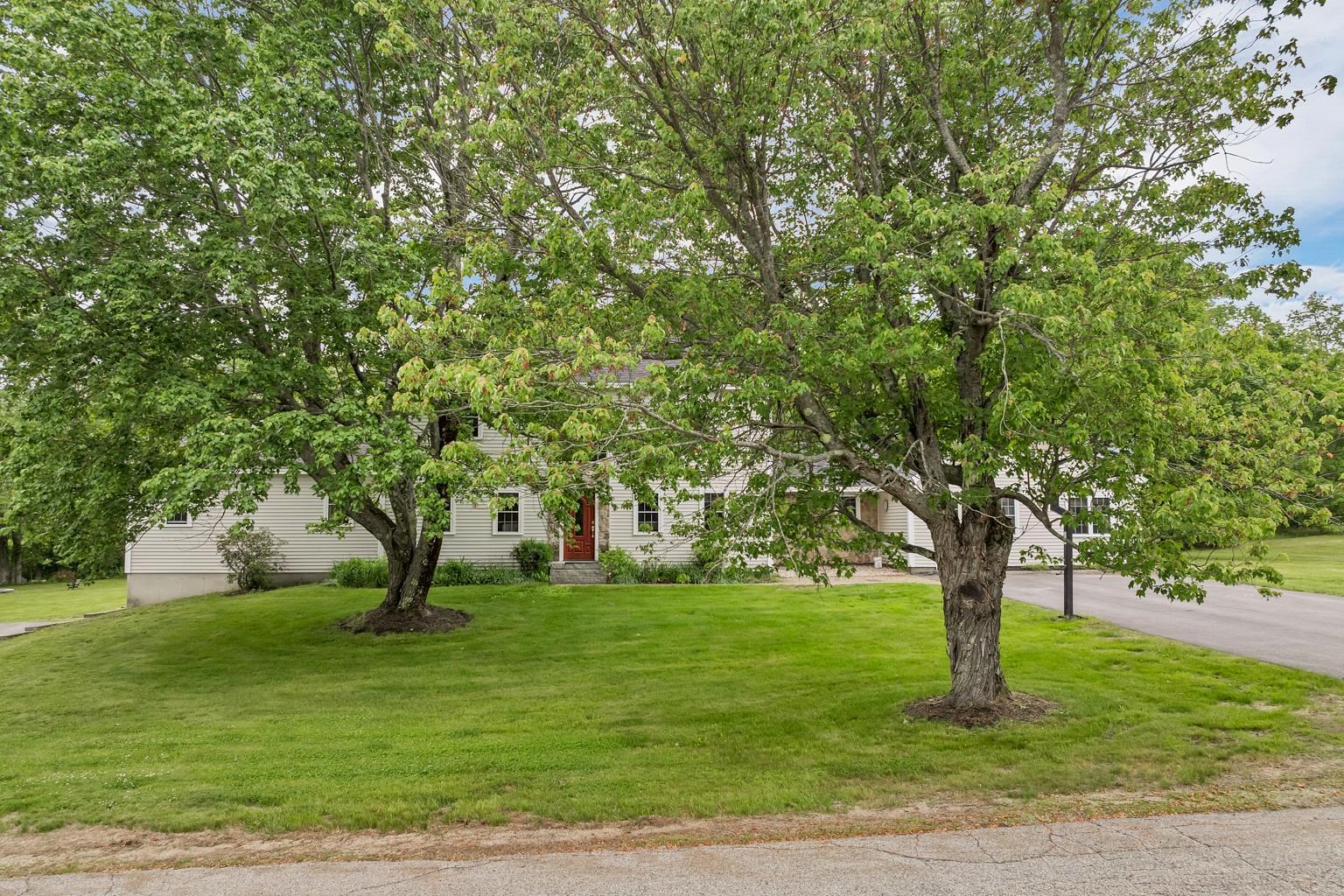 property viewer photo 2