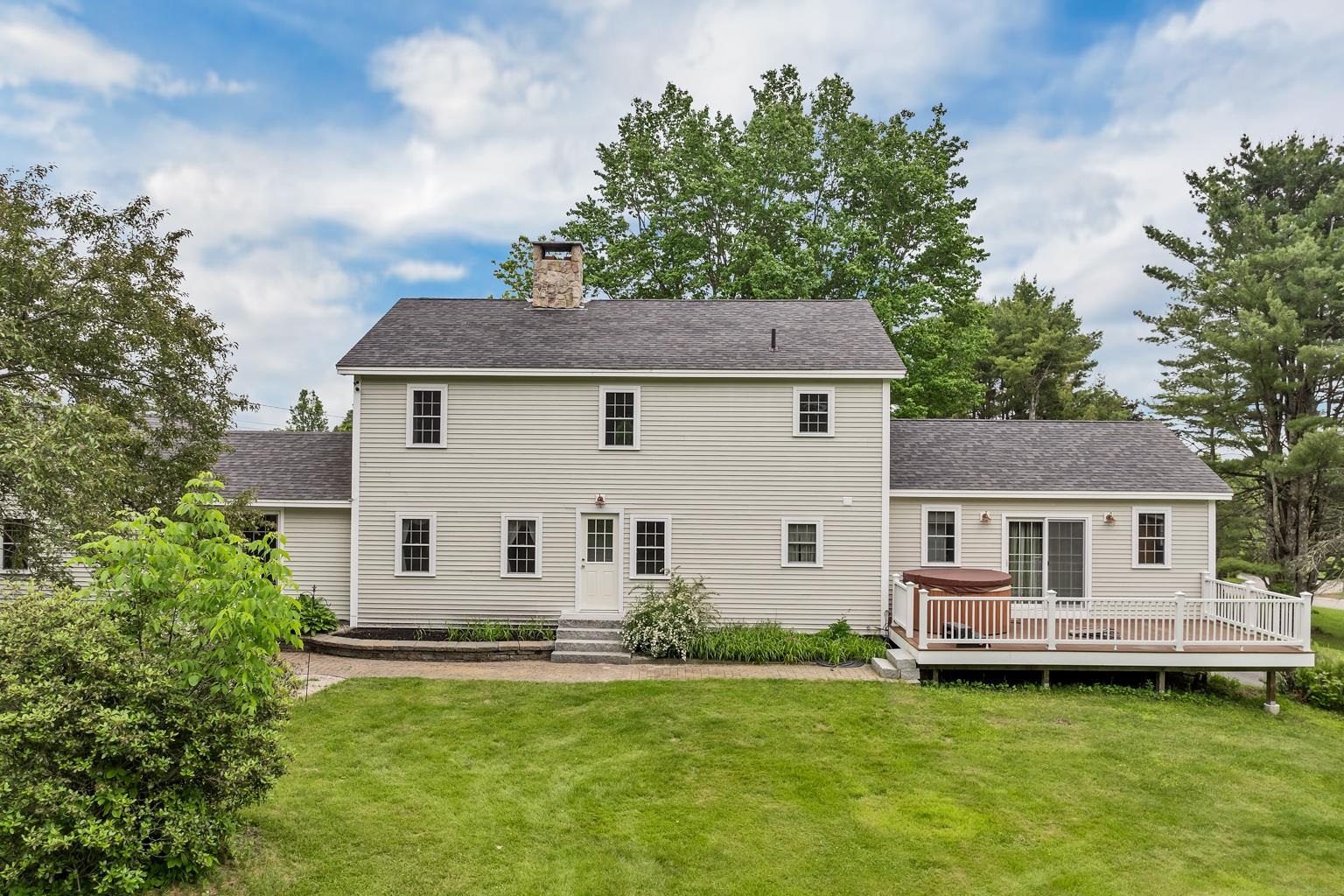 property viewer photo 3
