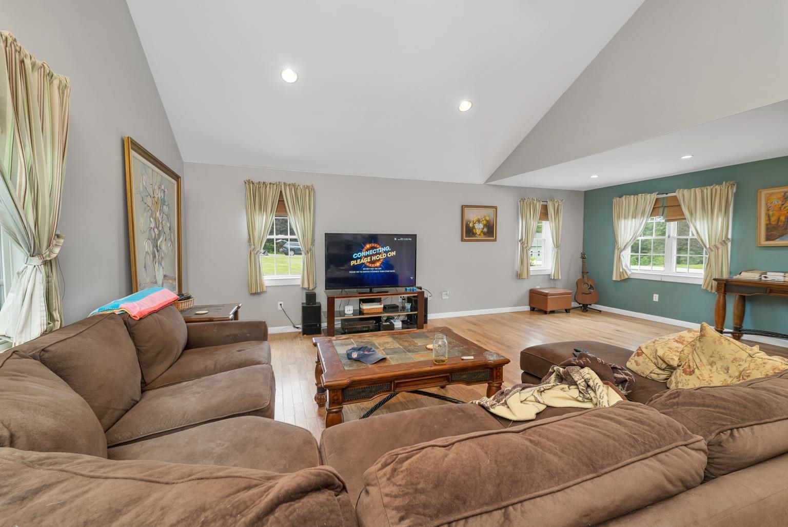 property viewer photo 30