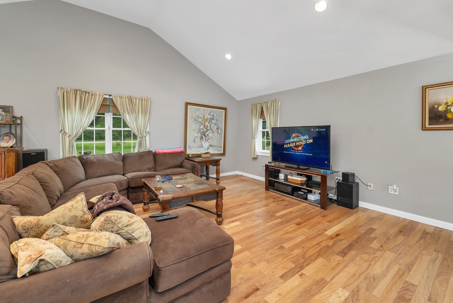 property viewer photo 31
