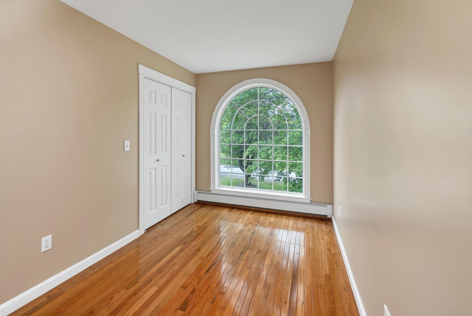 property viewer photo 34