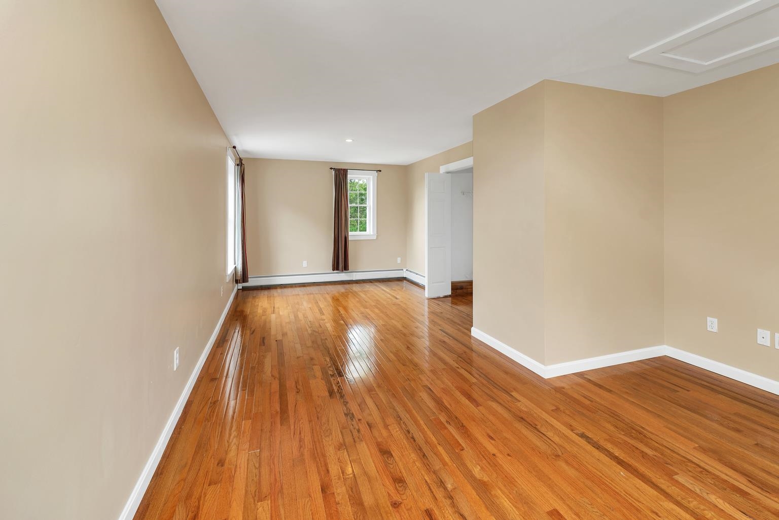 property viewer photo 42