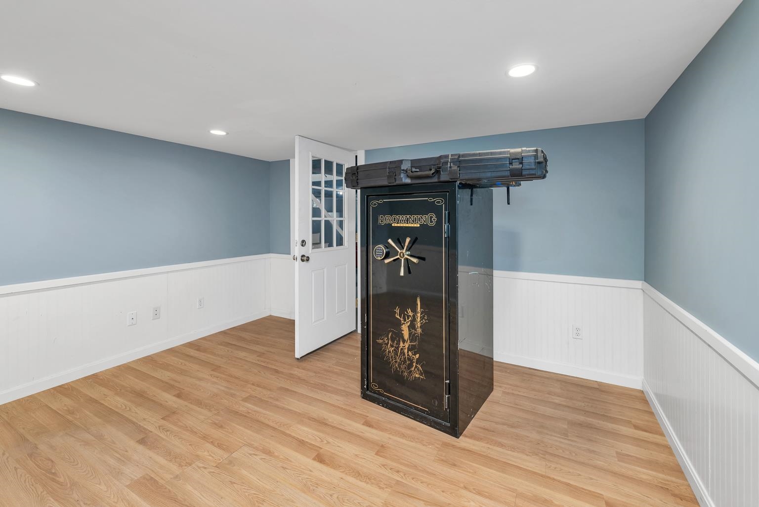 property viewer photo 52