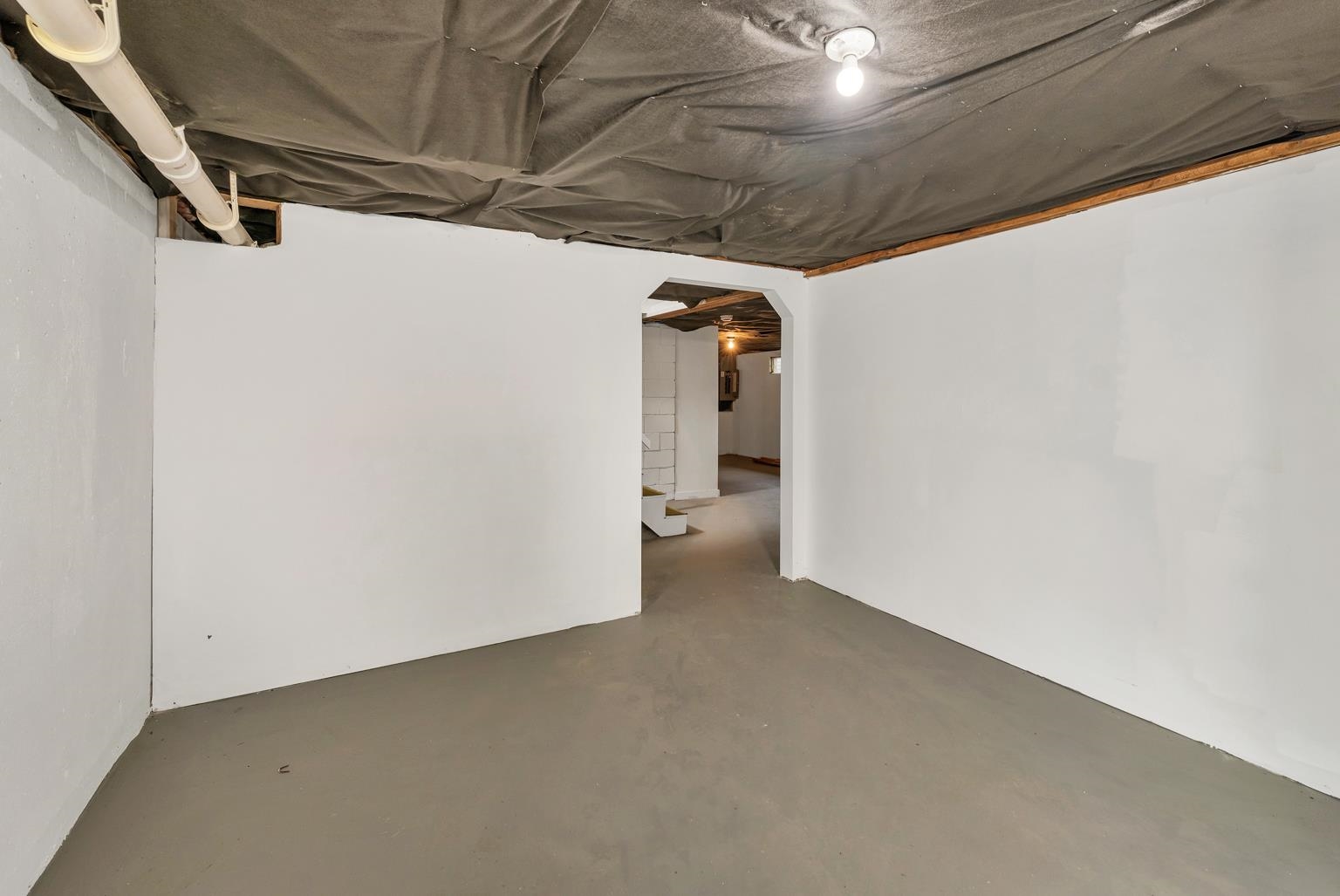 property viewer photo 57