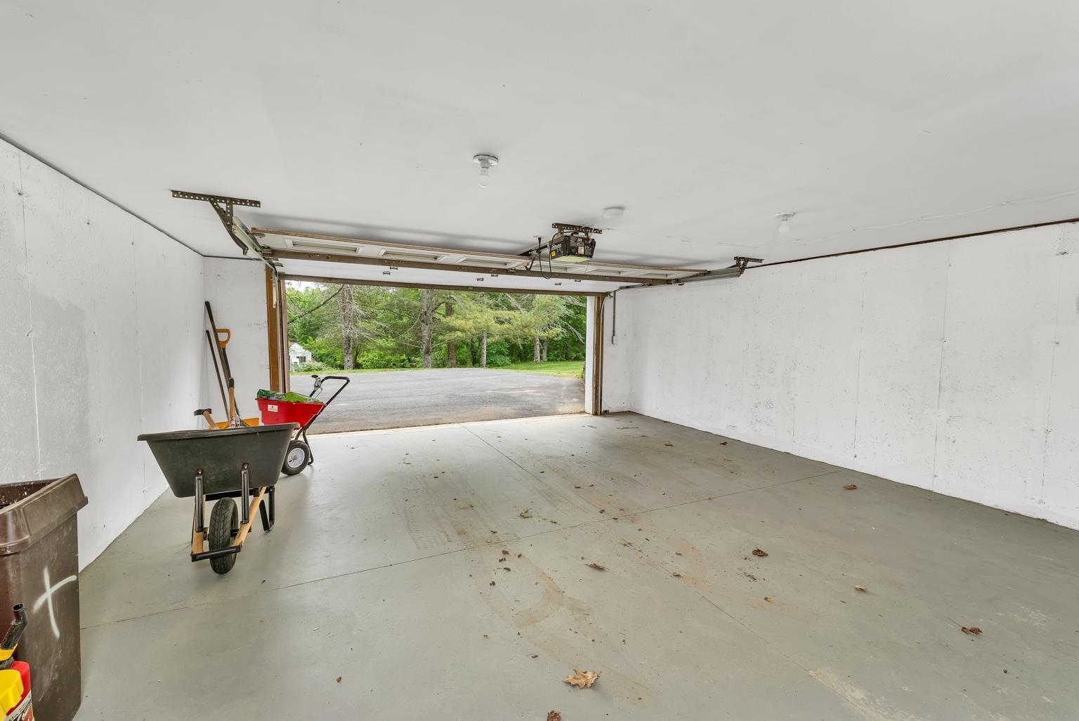 property viewer photo 58