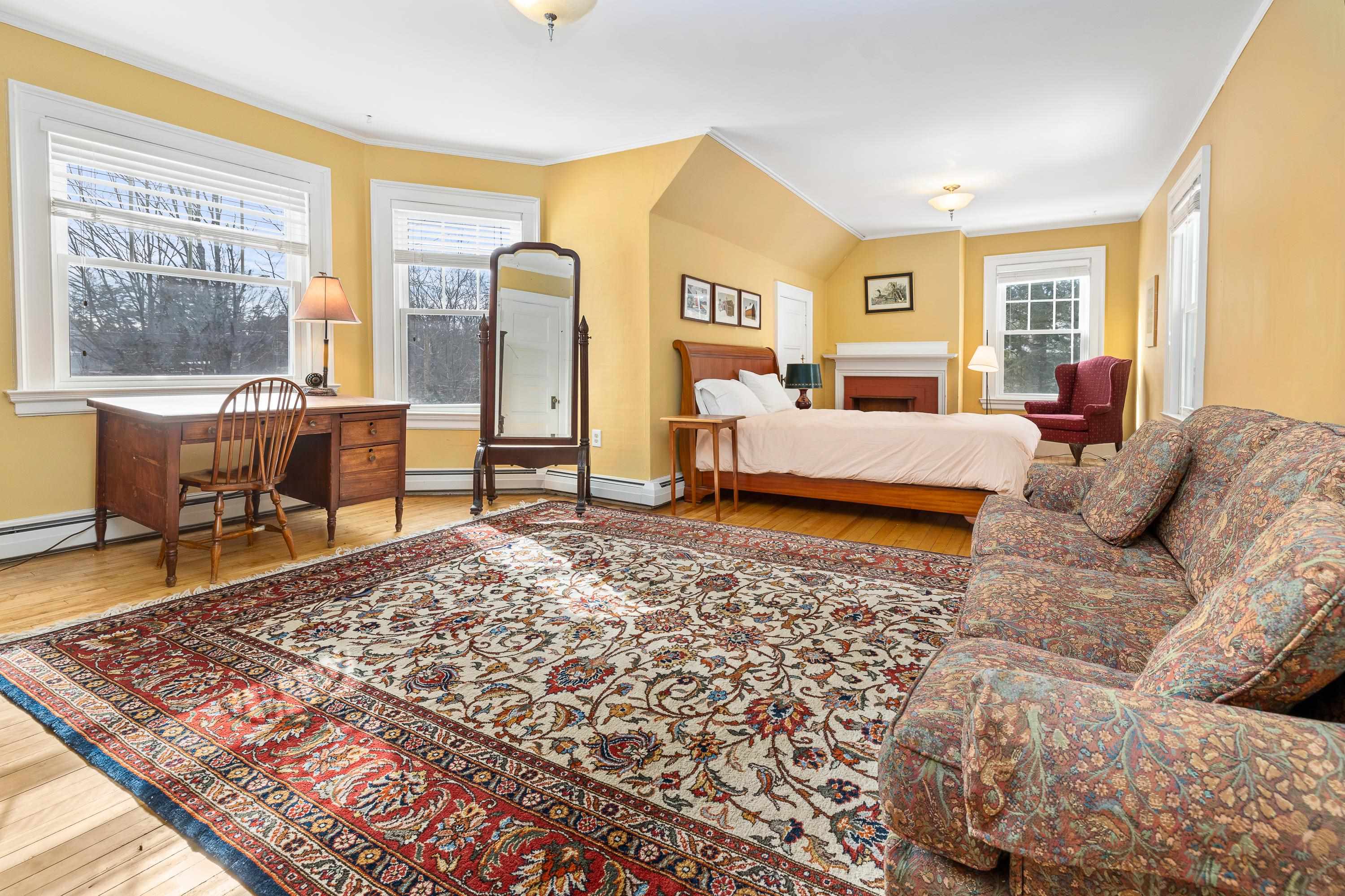 main property photo 39