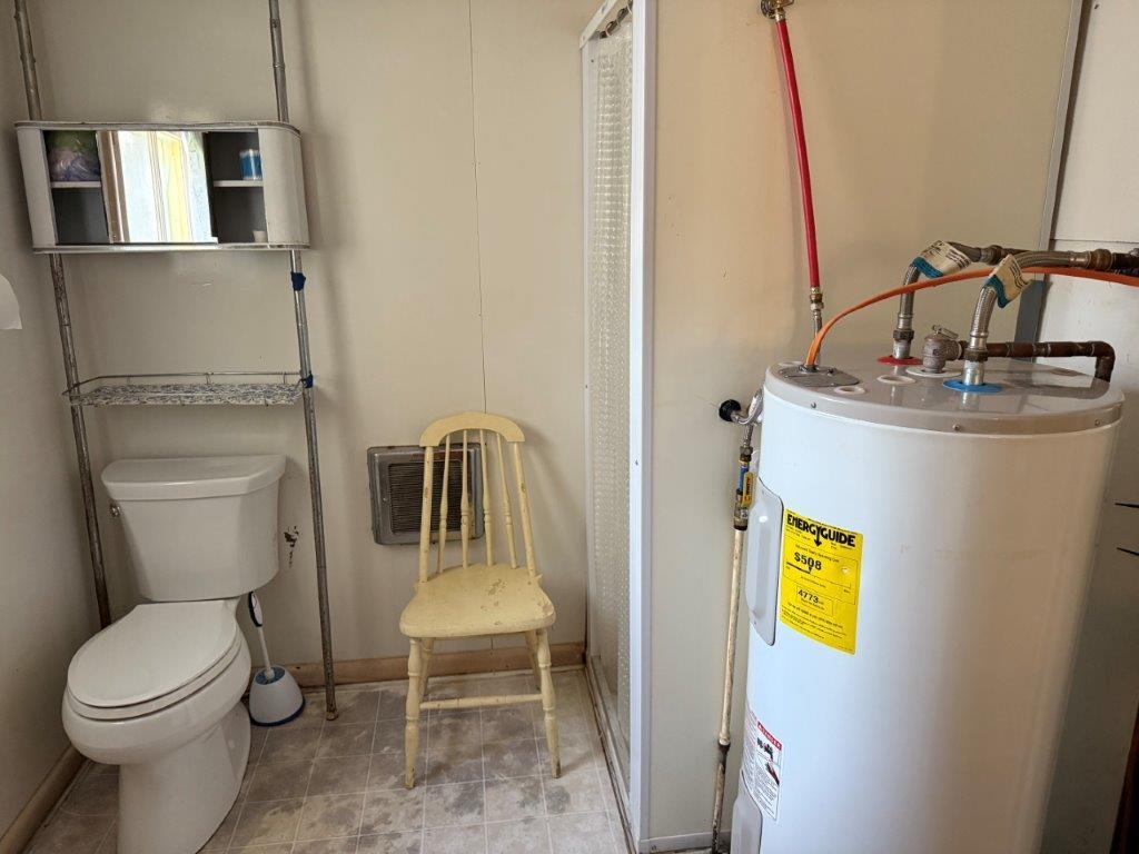 main property photo 38
