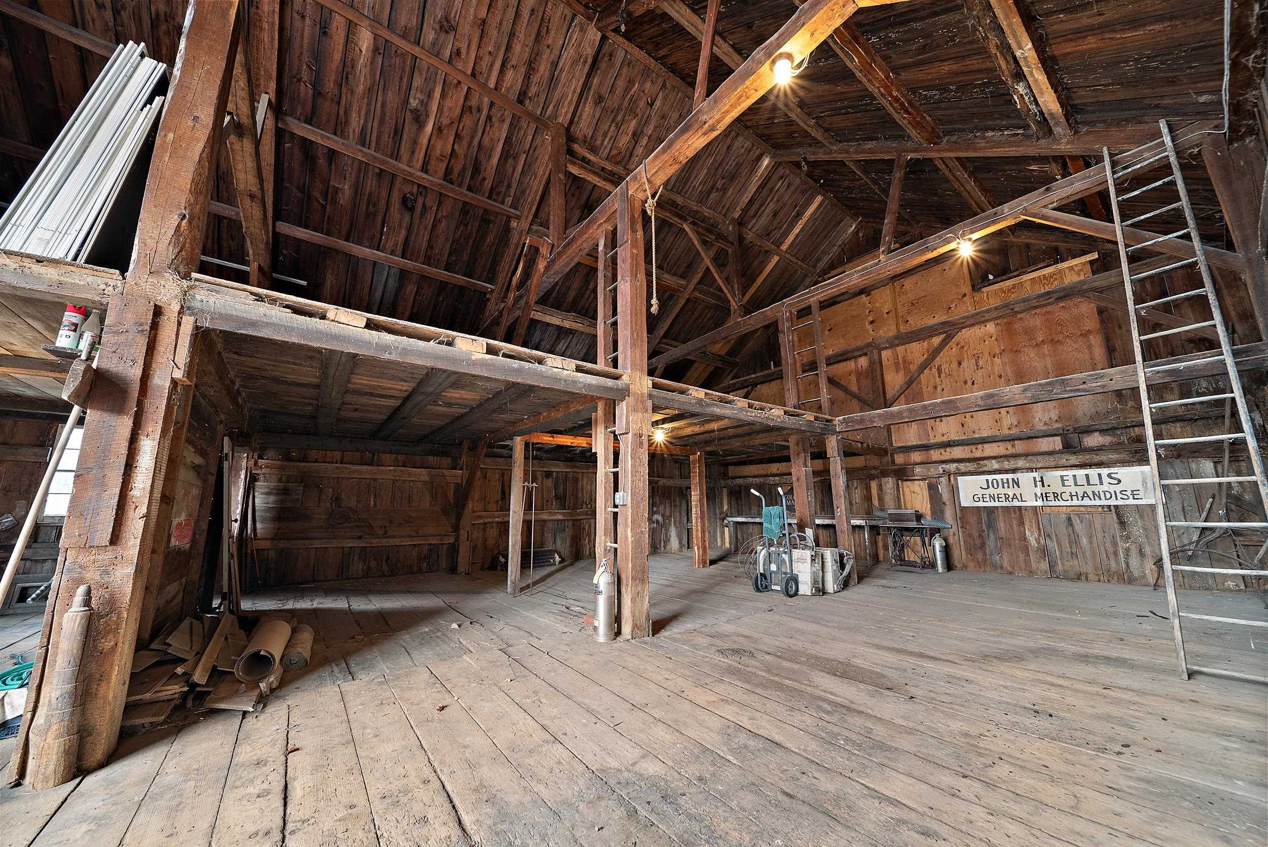 main property photo 53