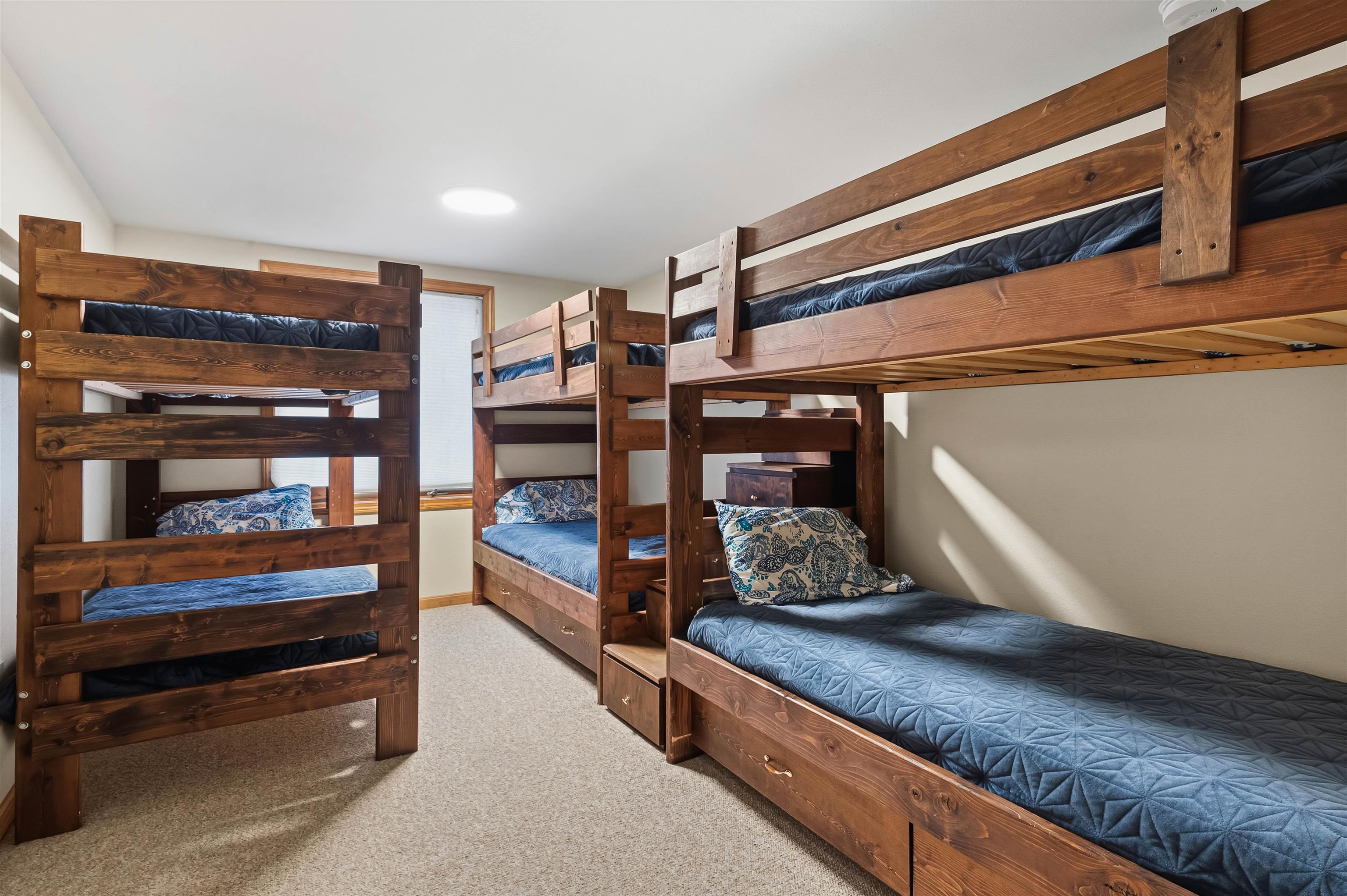 property viewer photo 19