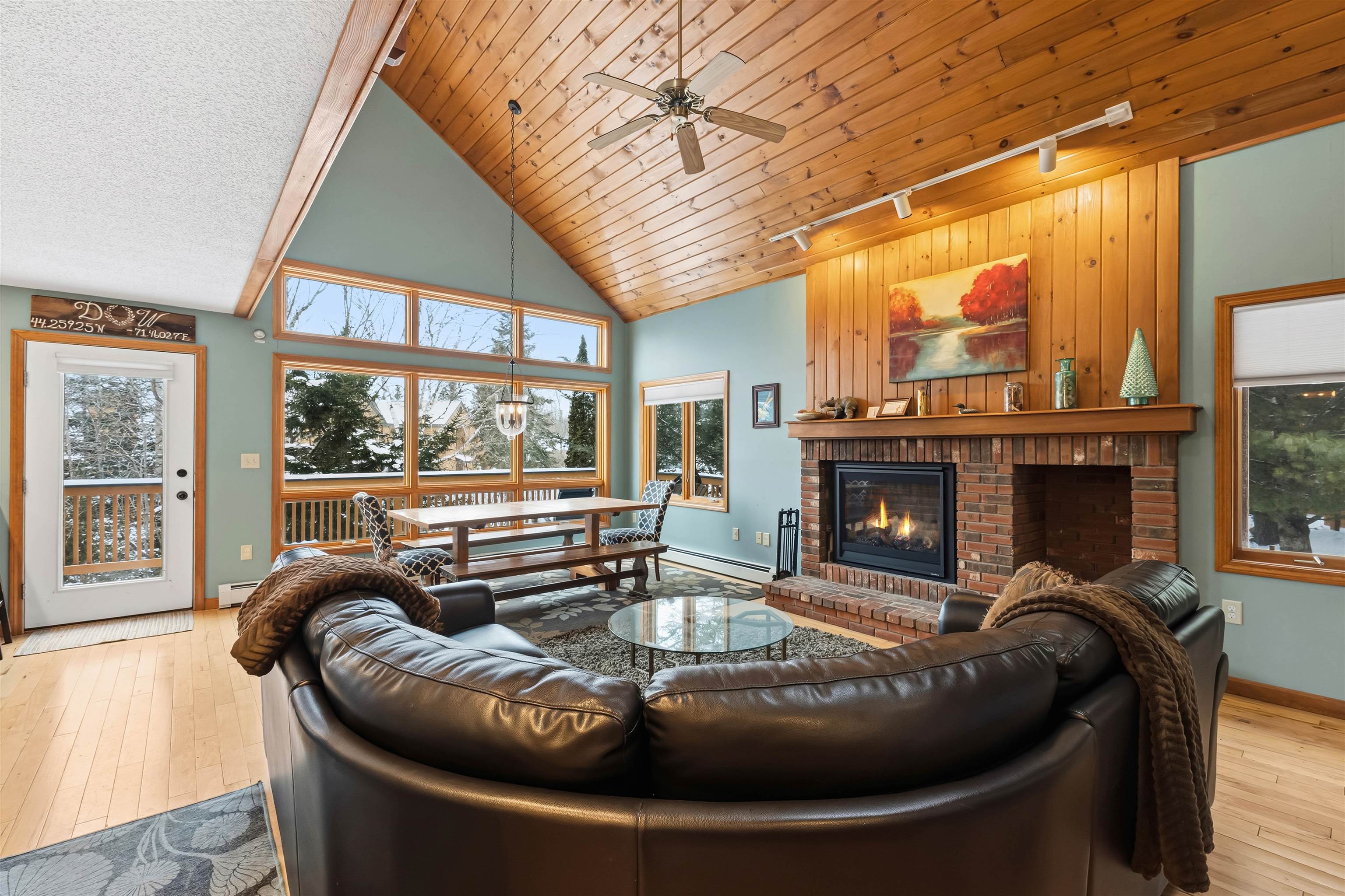property viewer photo 6