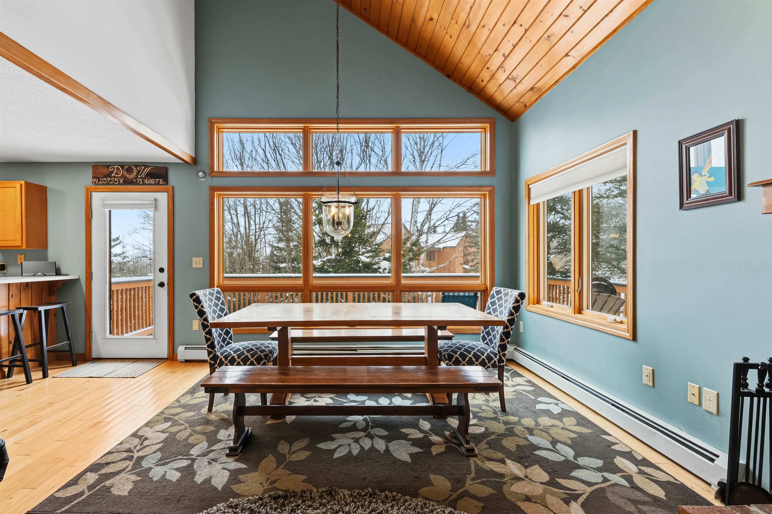 property viewer photo 7