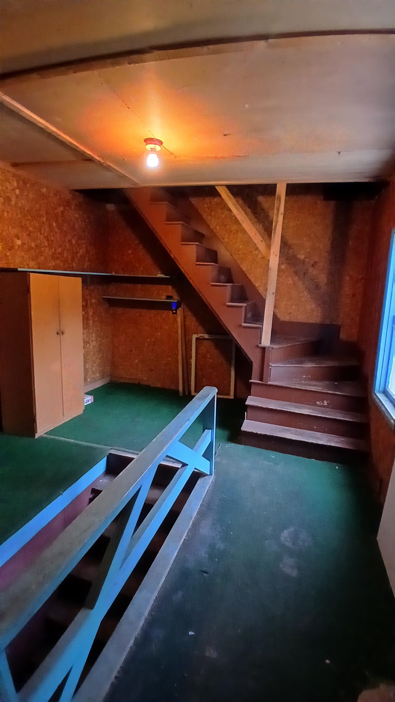 main property photo 11