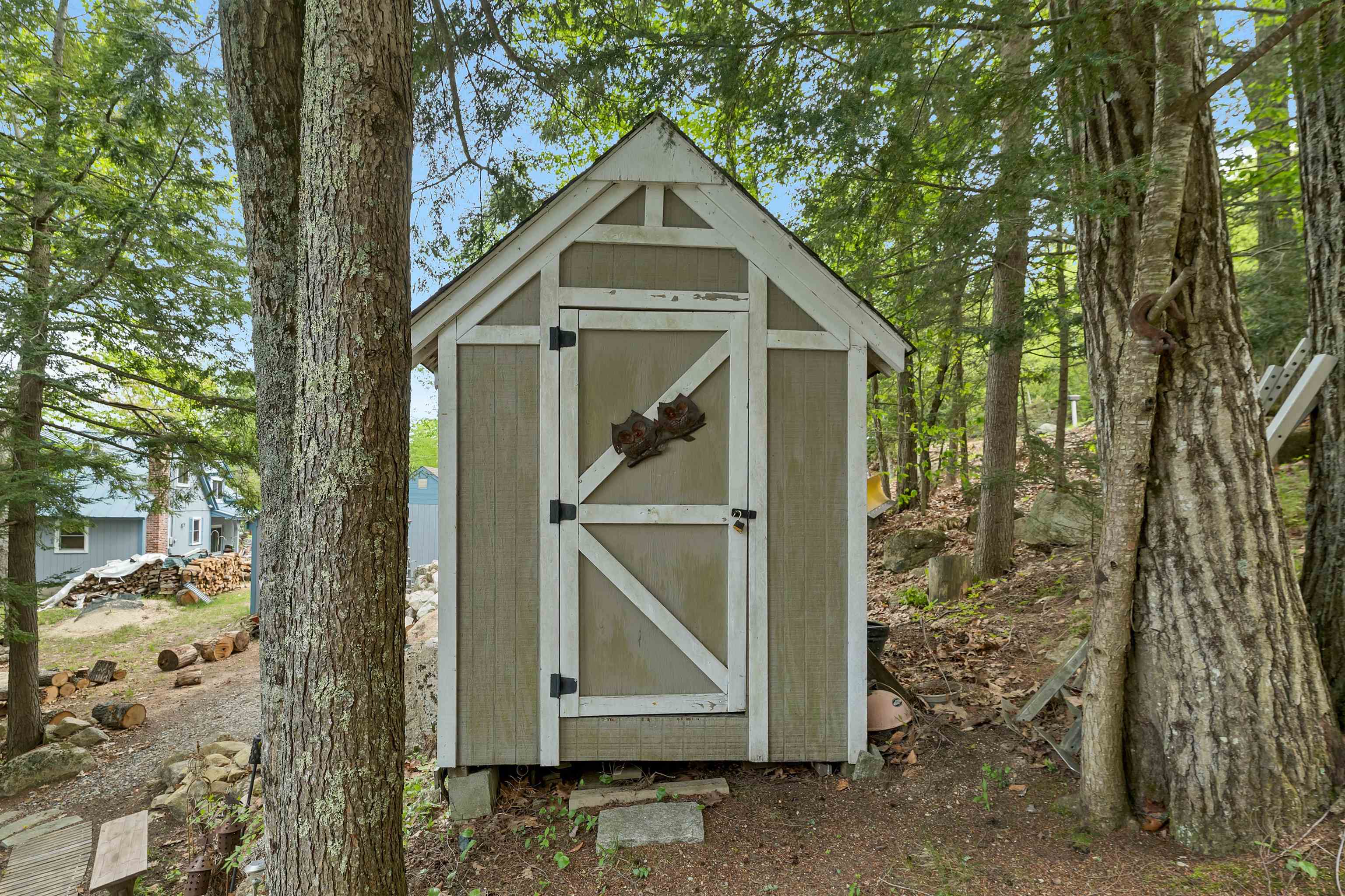 main property photo 42