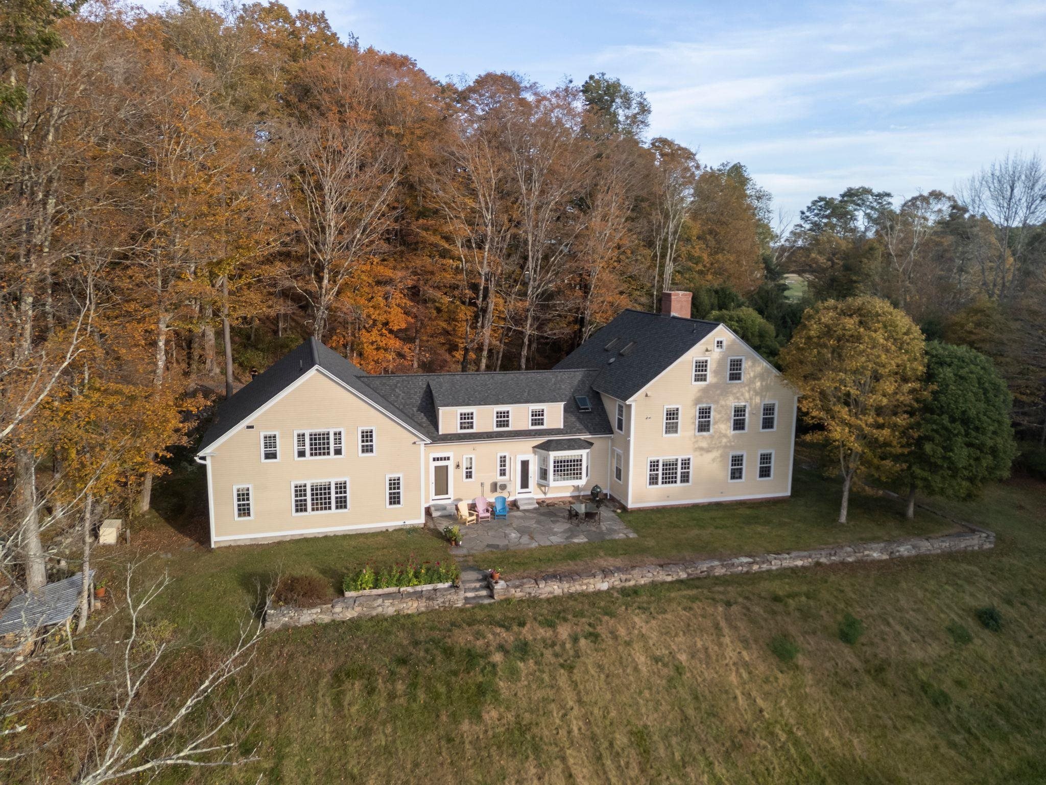 main property photo 50