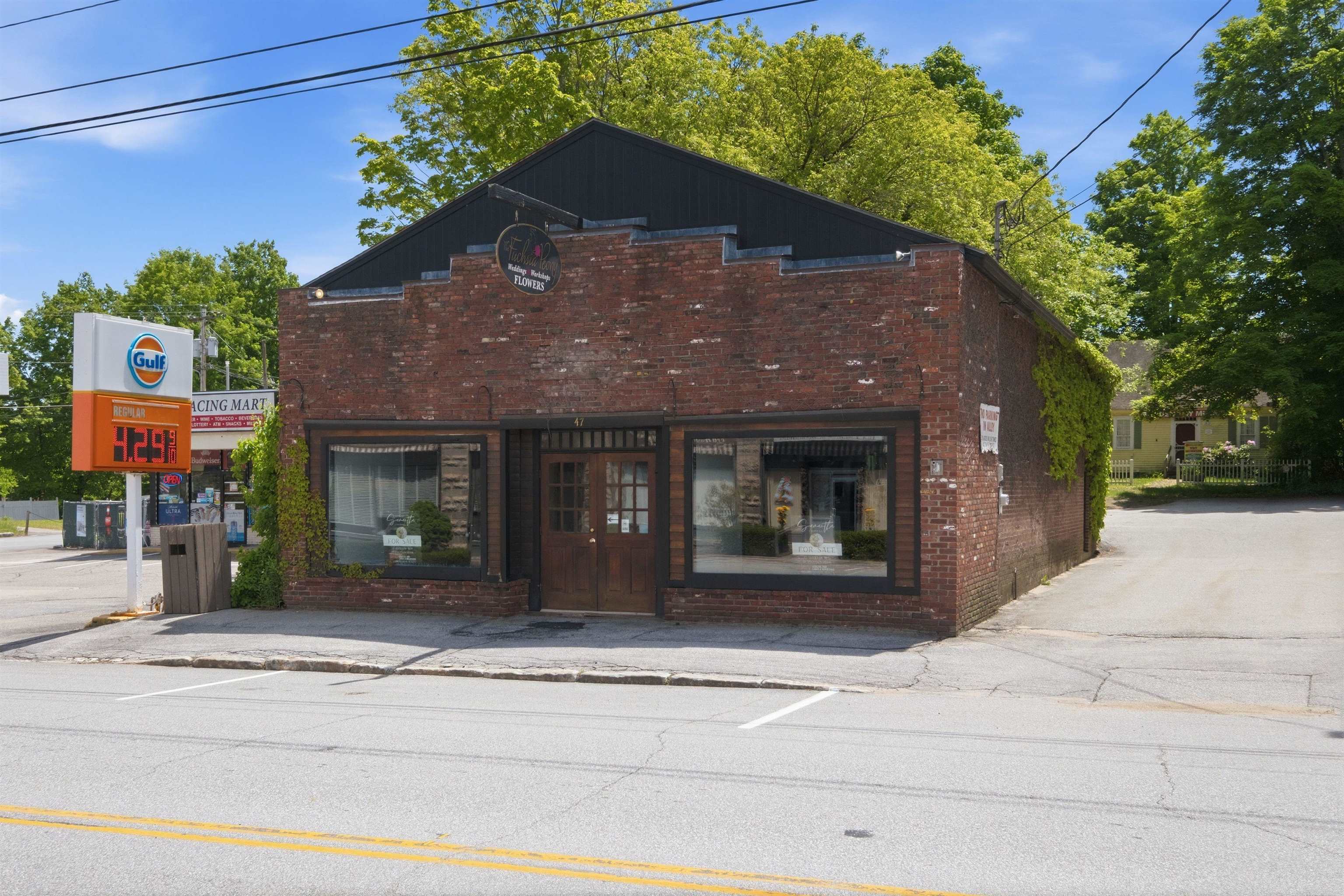 main property photo 43