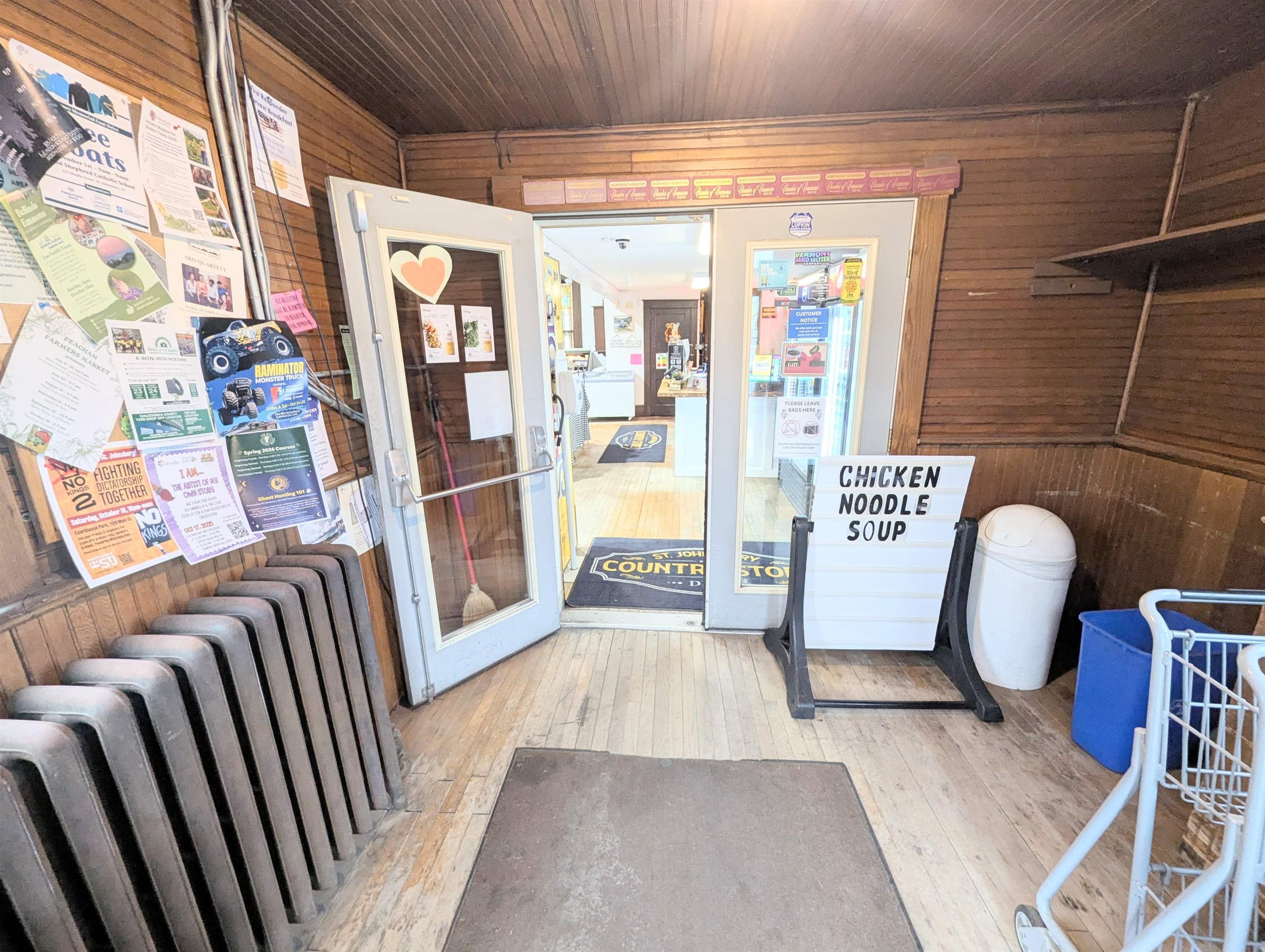 main property photo 6