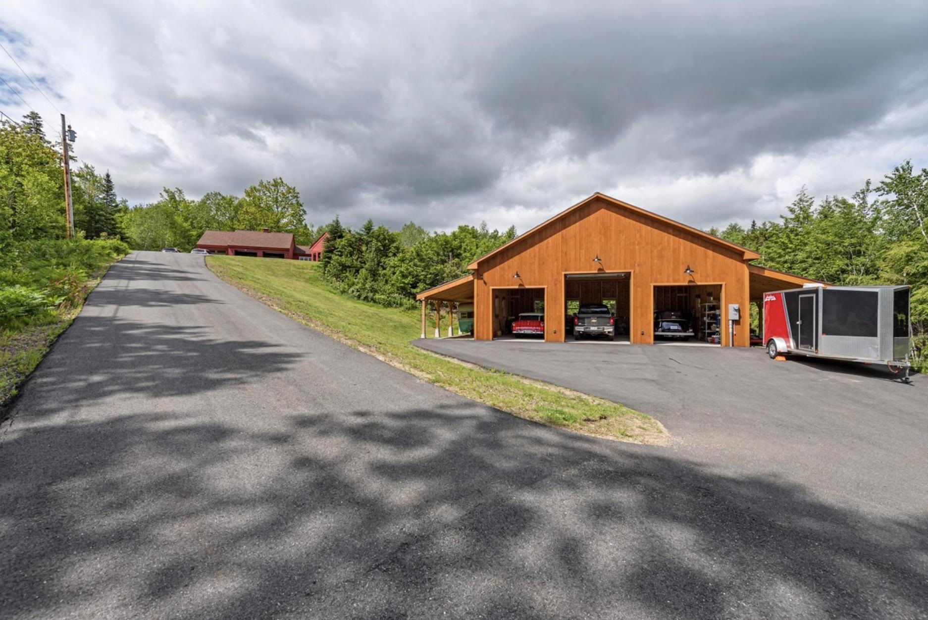 main property photo 51