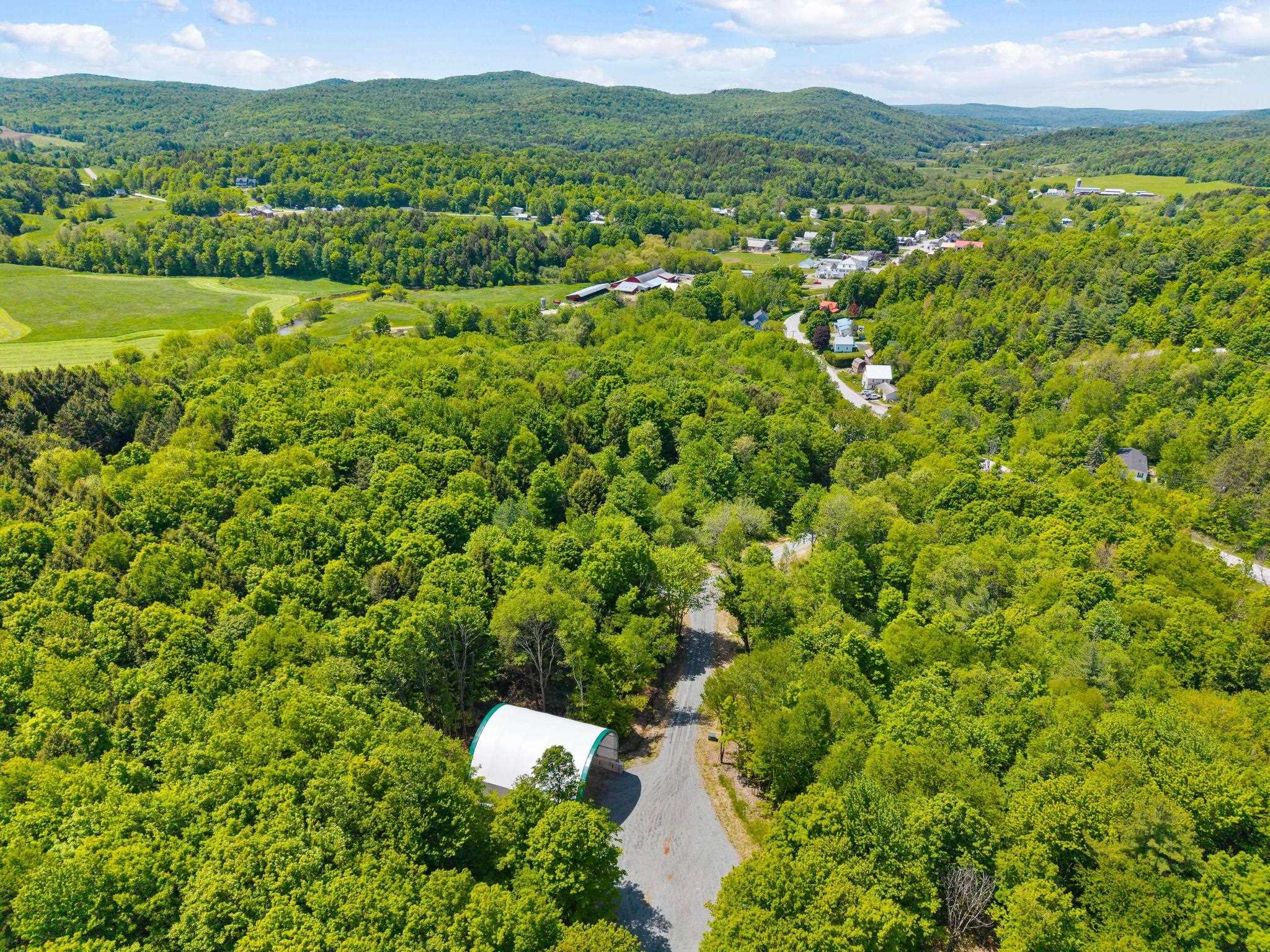 main property photo 33