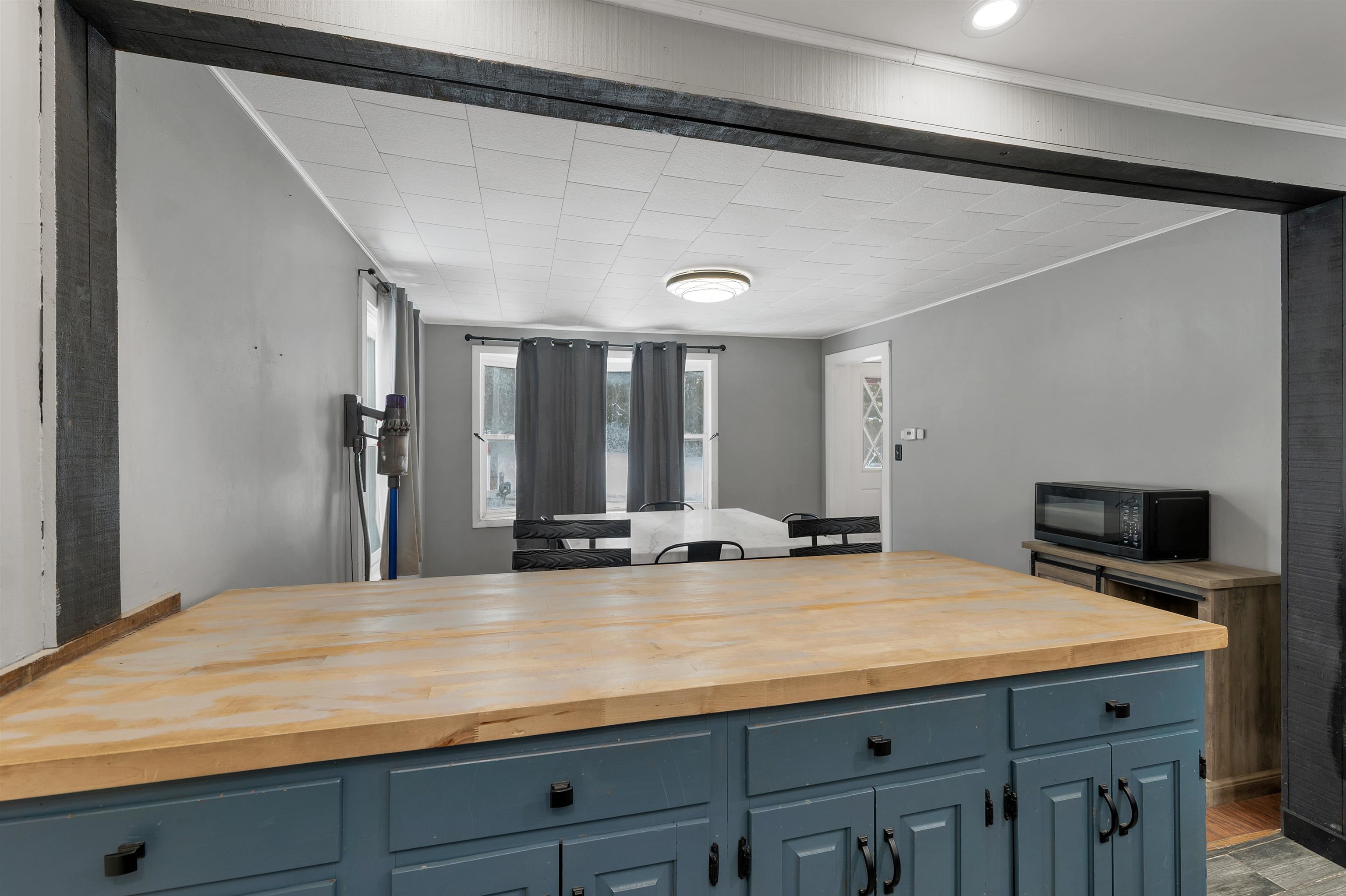 property viewer photo 3