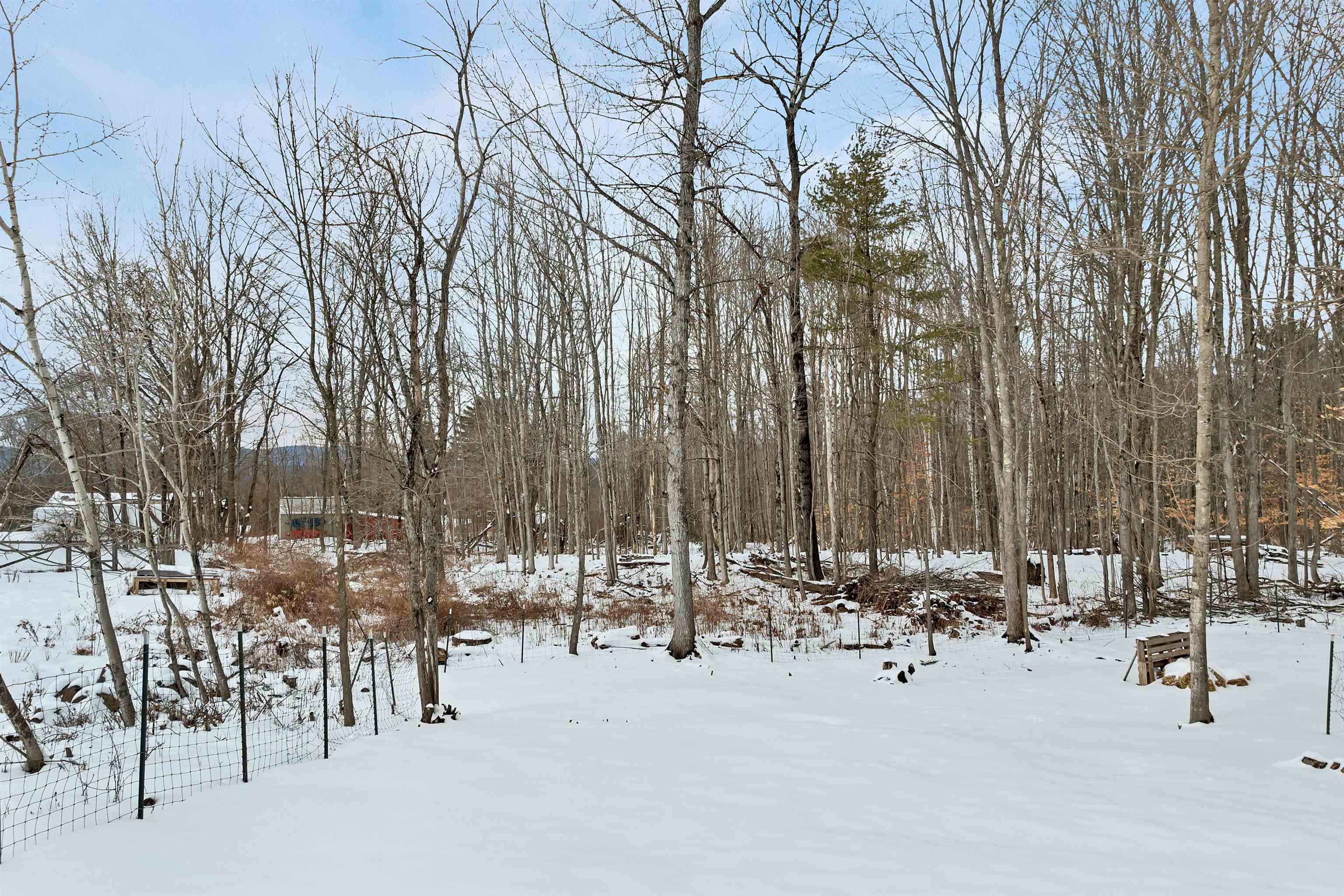 property viewer photo 43