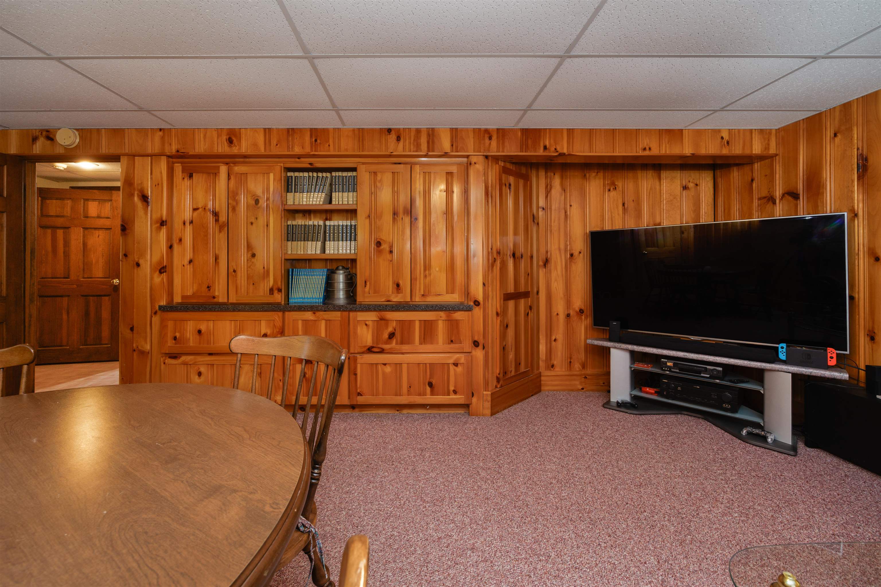 main property photo 48