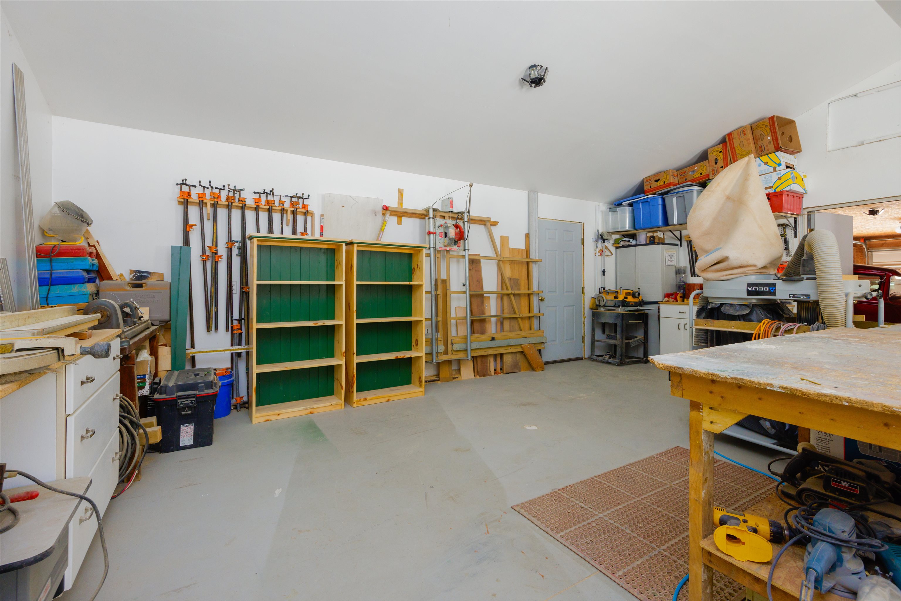 main property photo 58